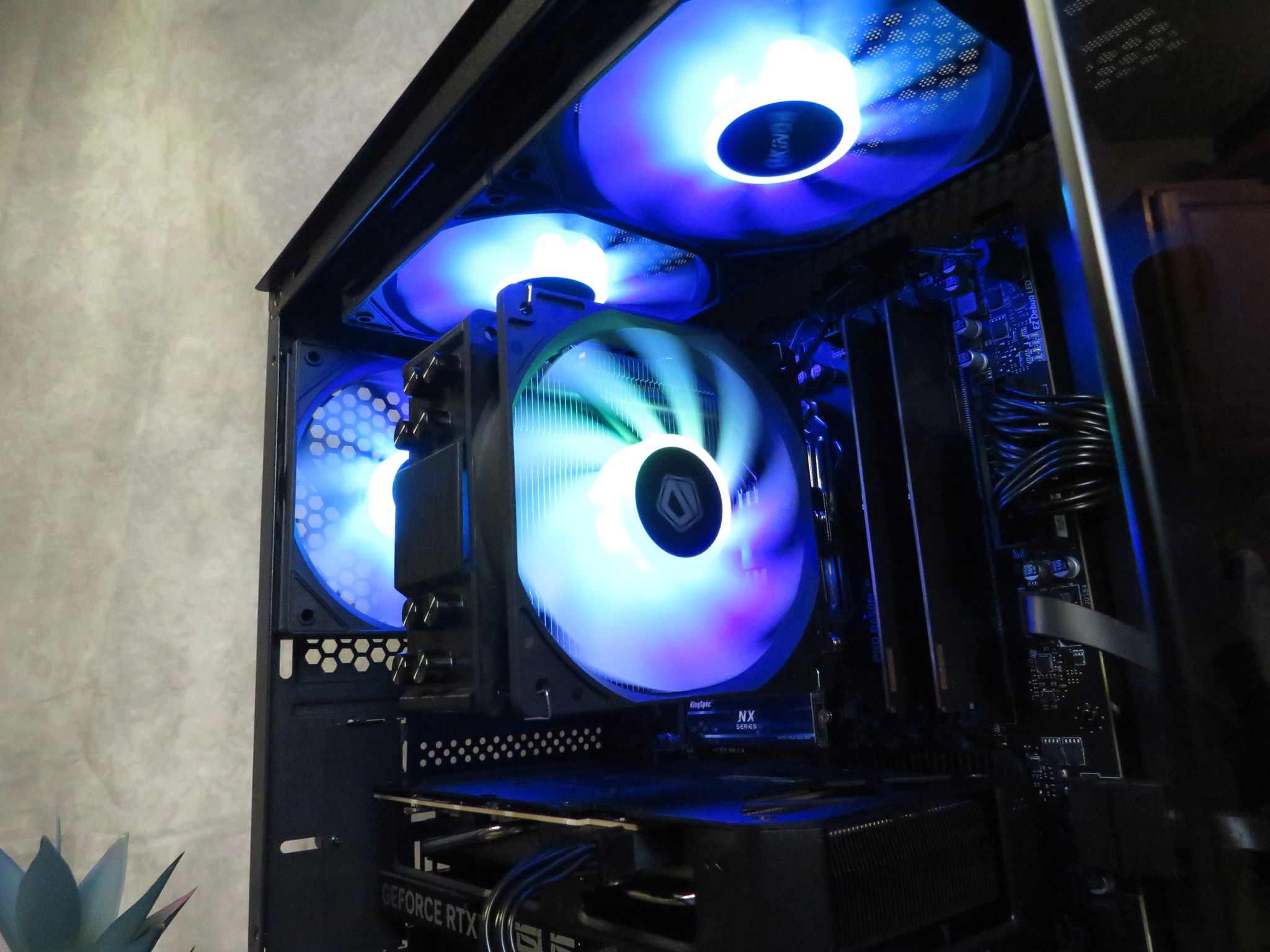 Latest Gen EVERYTHING! Ryzen 5 9600X + RTX 5060 + 16 GB DDR5 + 1 TB NVME