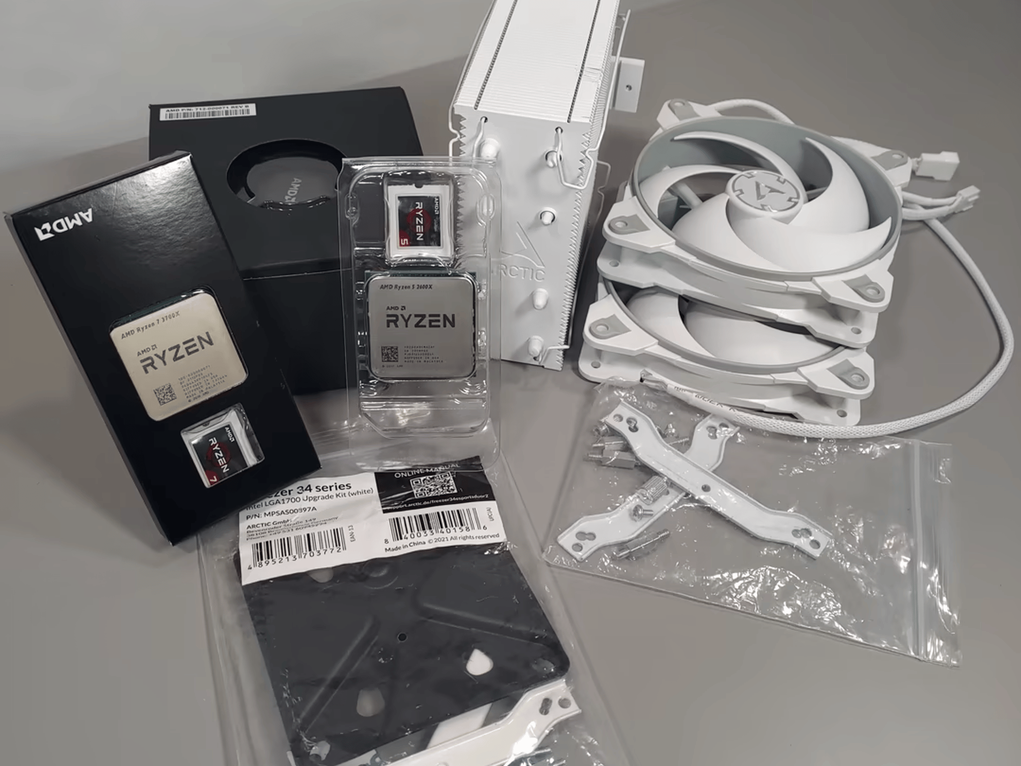 Ryzen Bundle (2600x, 3700x, Arctic Freezer Duo, wraith stealth)