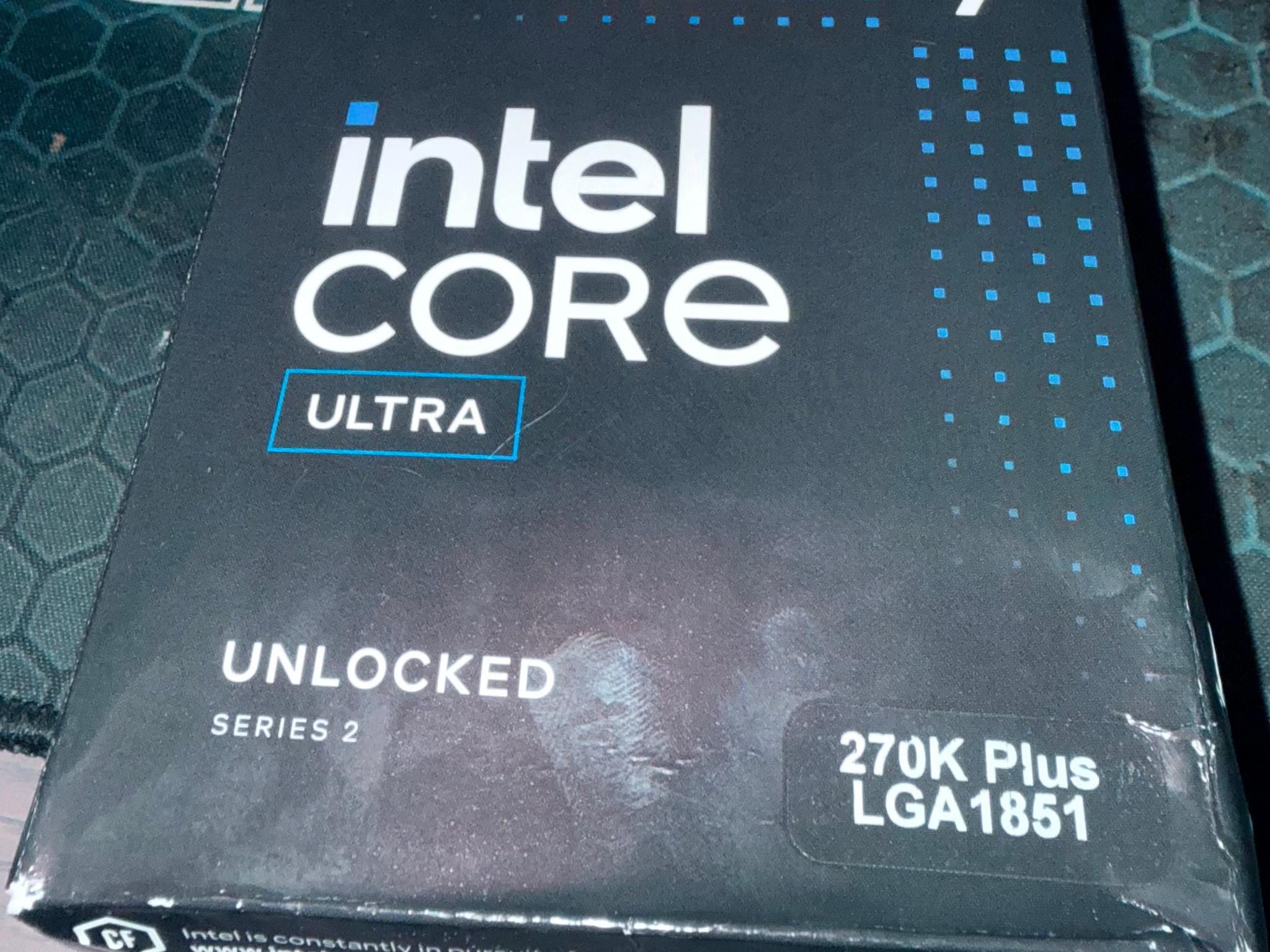 Intel Core Ultra 7 270K Plus