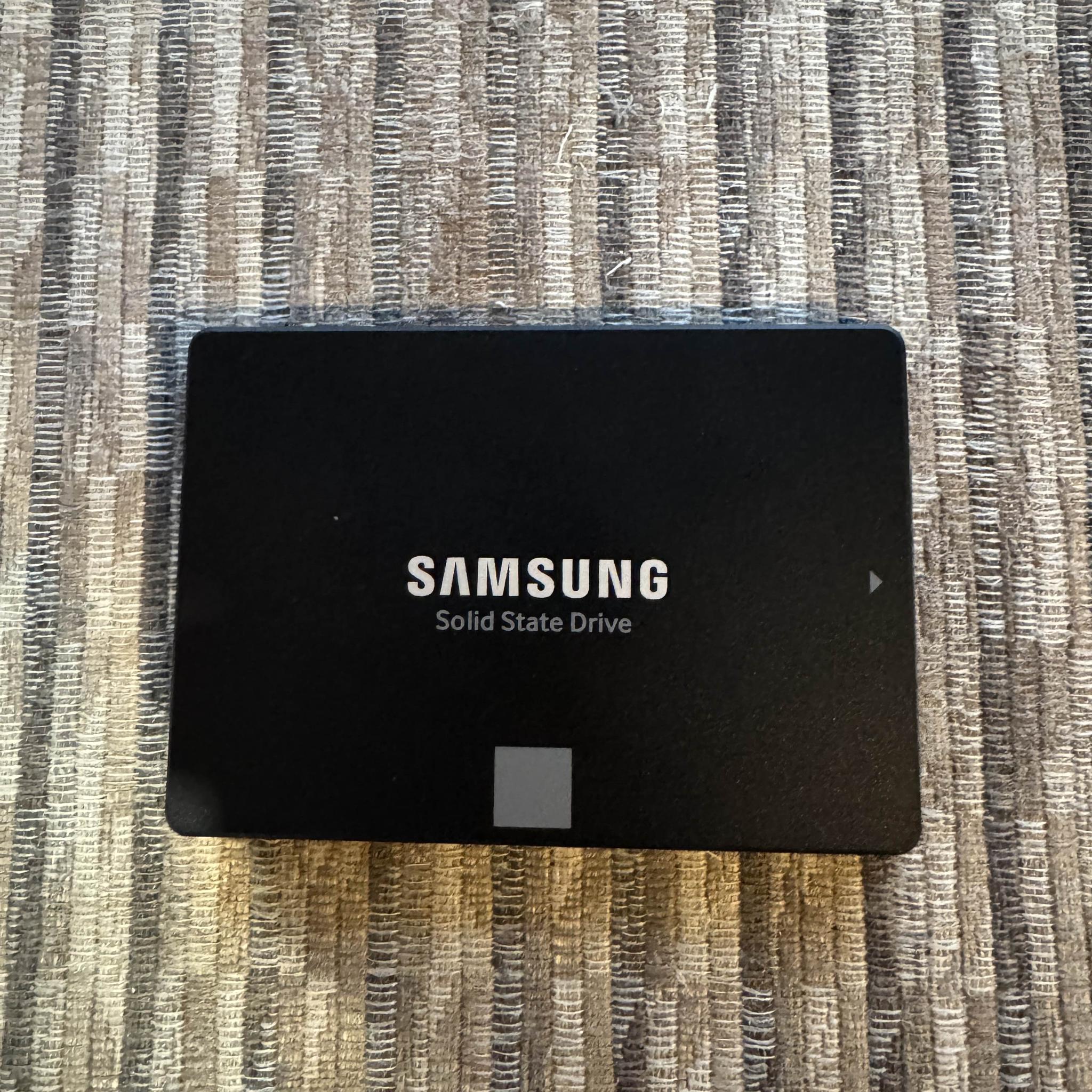 4x SATA Storage Lot – 2TB + 1TB HDDs and 250GB Samsung SSD