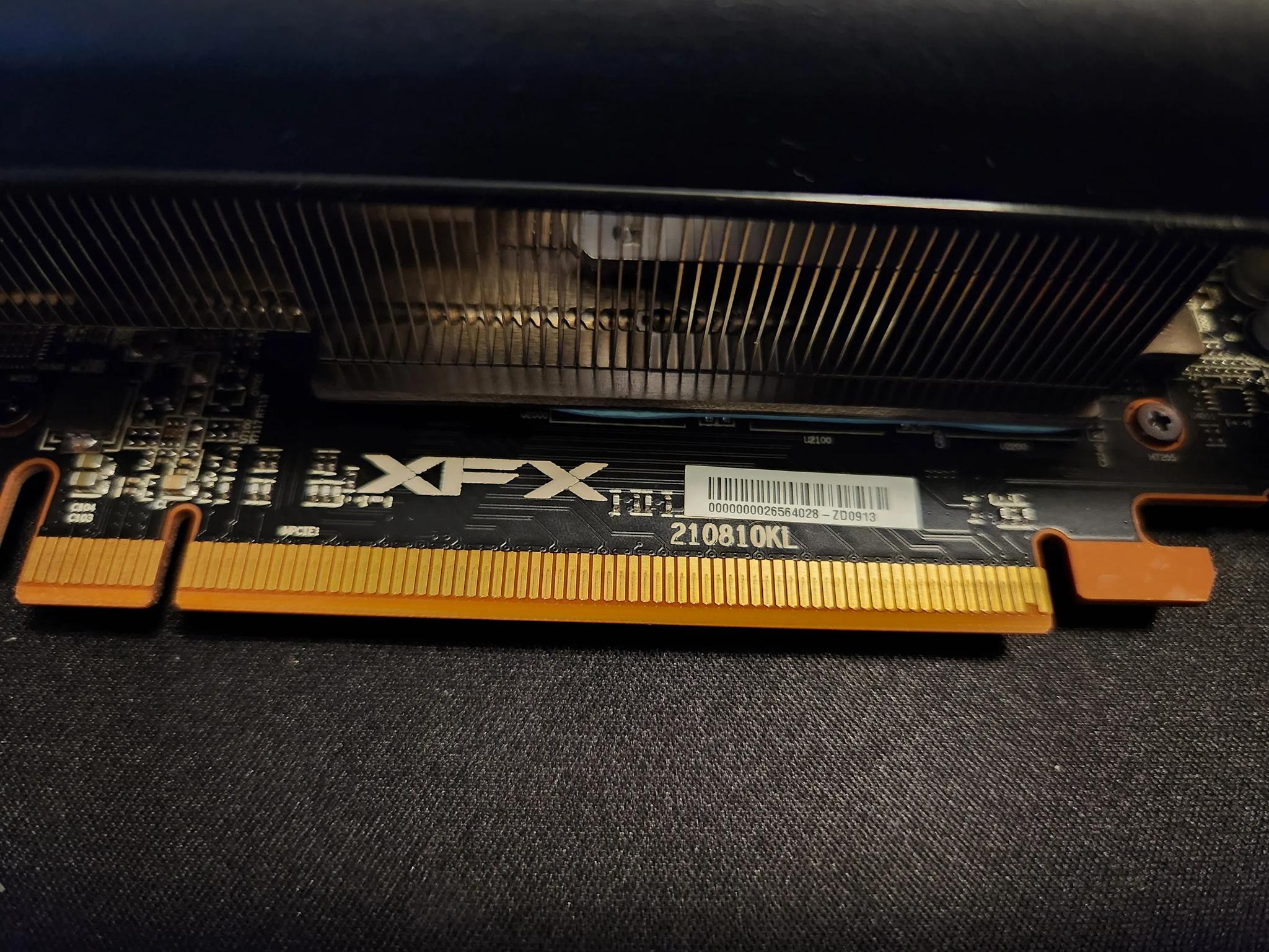 Radeon RX 6800 - XFX Speedster SWFT319 - Lightly Used - Card Only