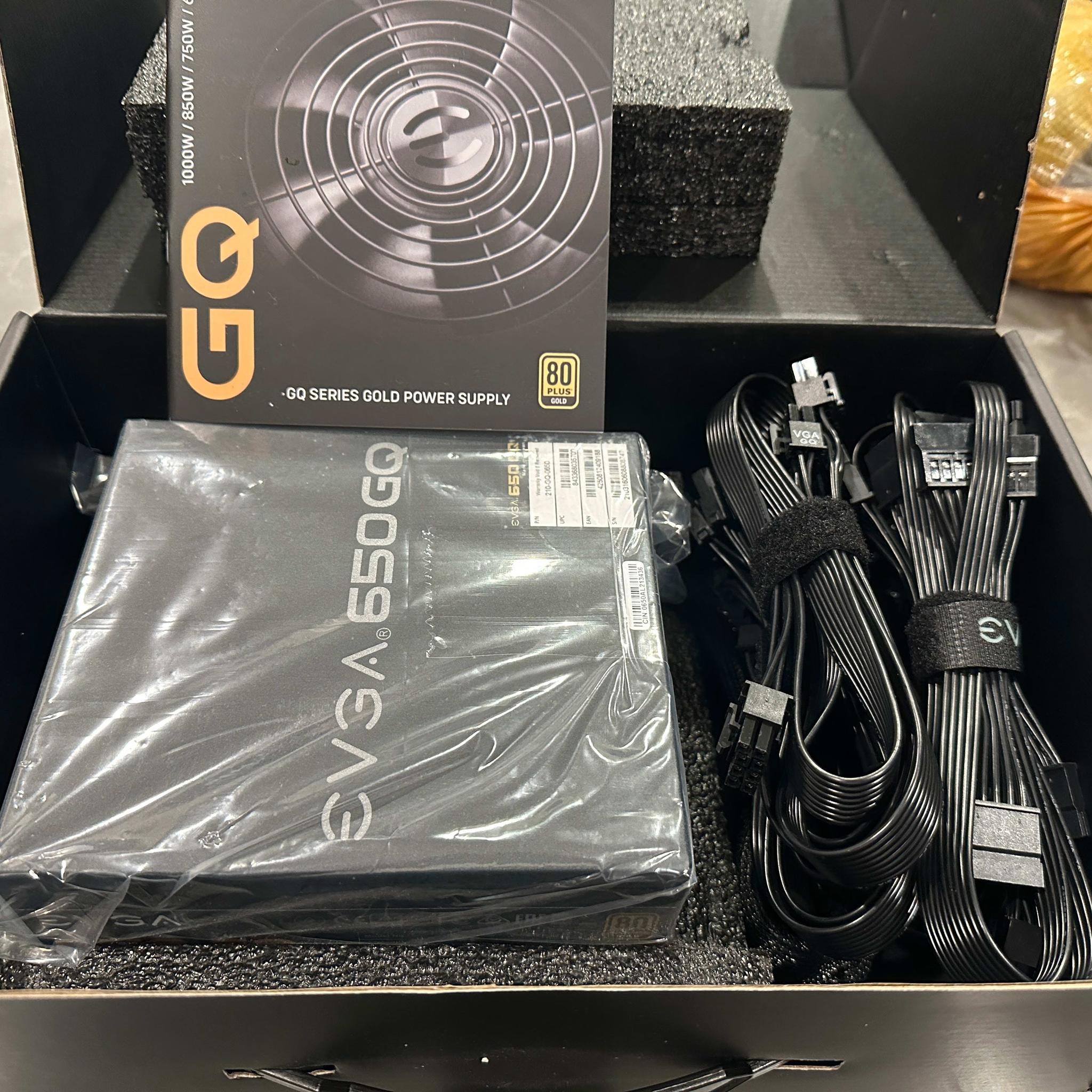 EVGA 650 W 80+ Gold Certified Semi-modular ATX Power Supply (NOB)