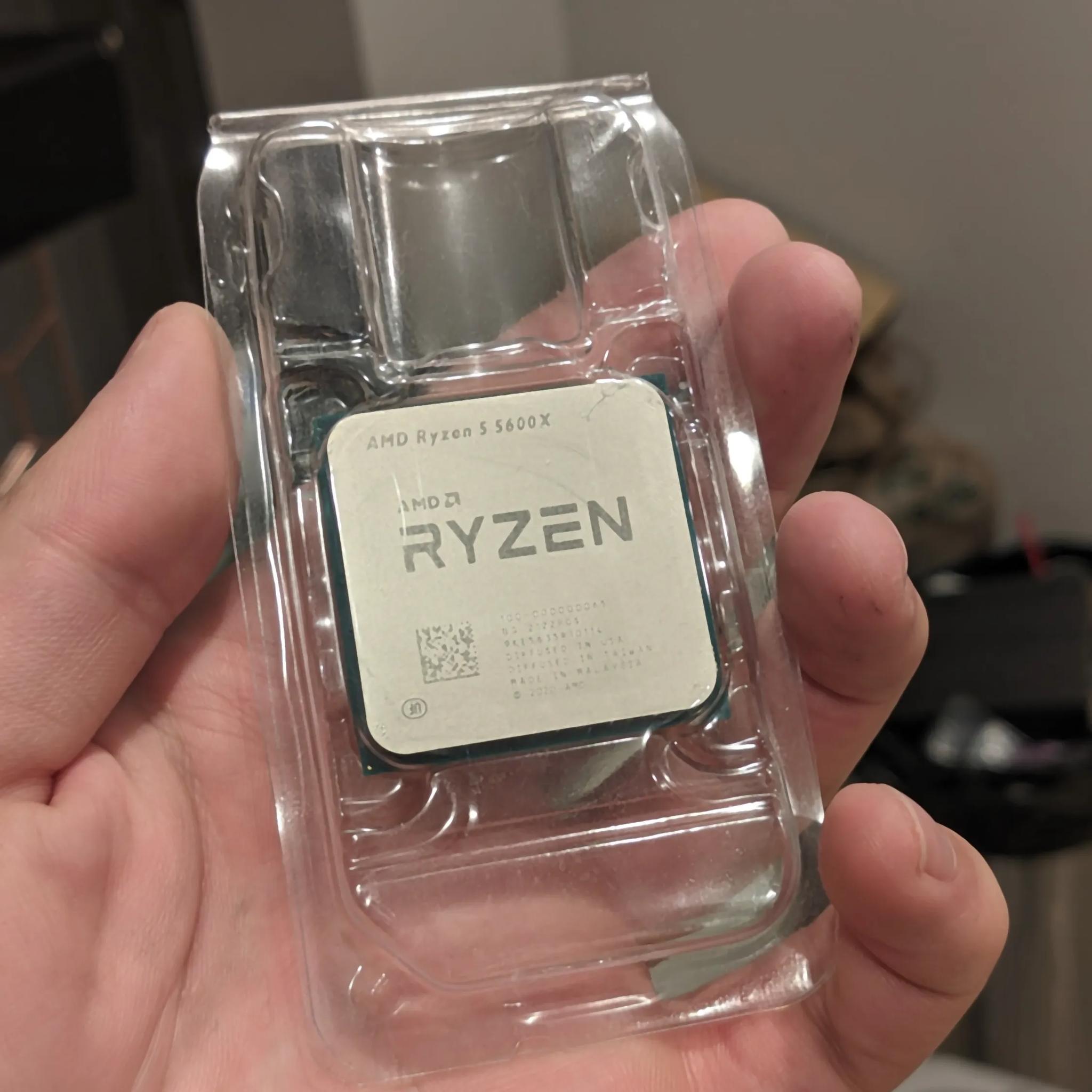 5600x CPU great condition, AMD cooler included