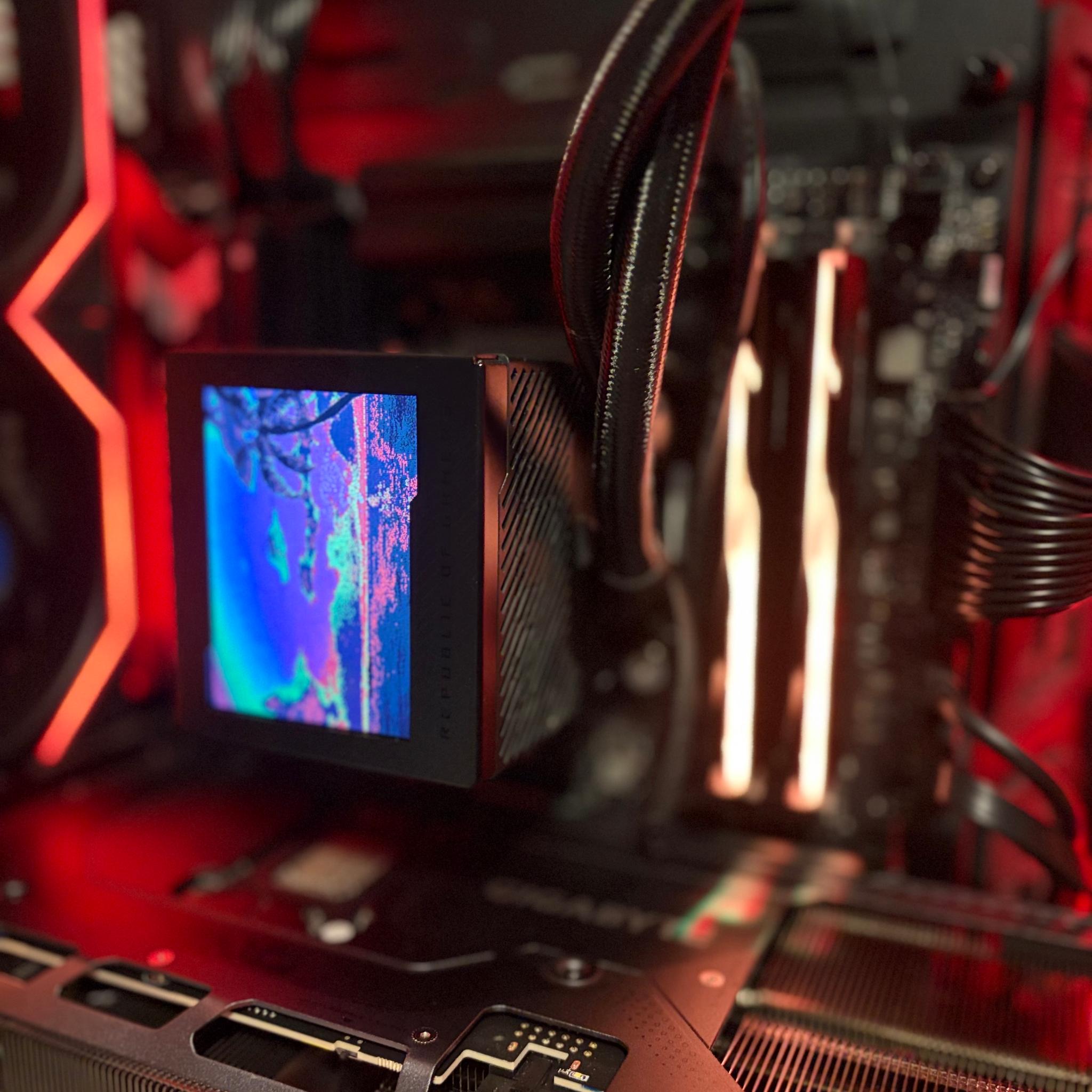 High‑End Gaming PC – RTX 5080 / 7950X / LCD Fans