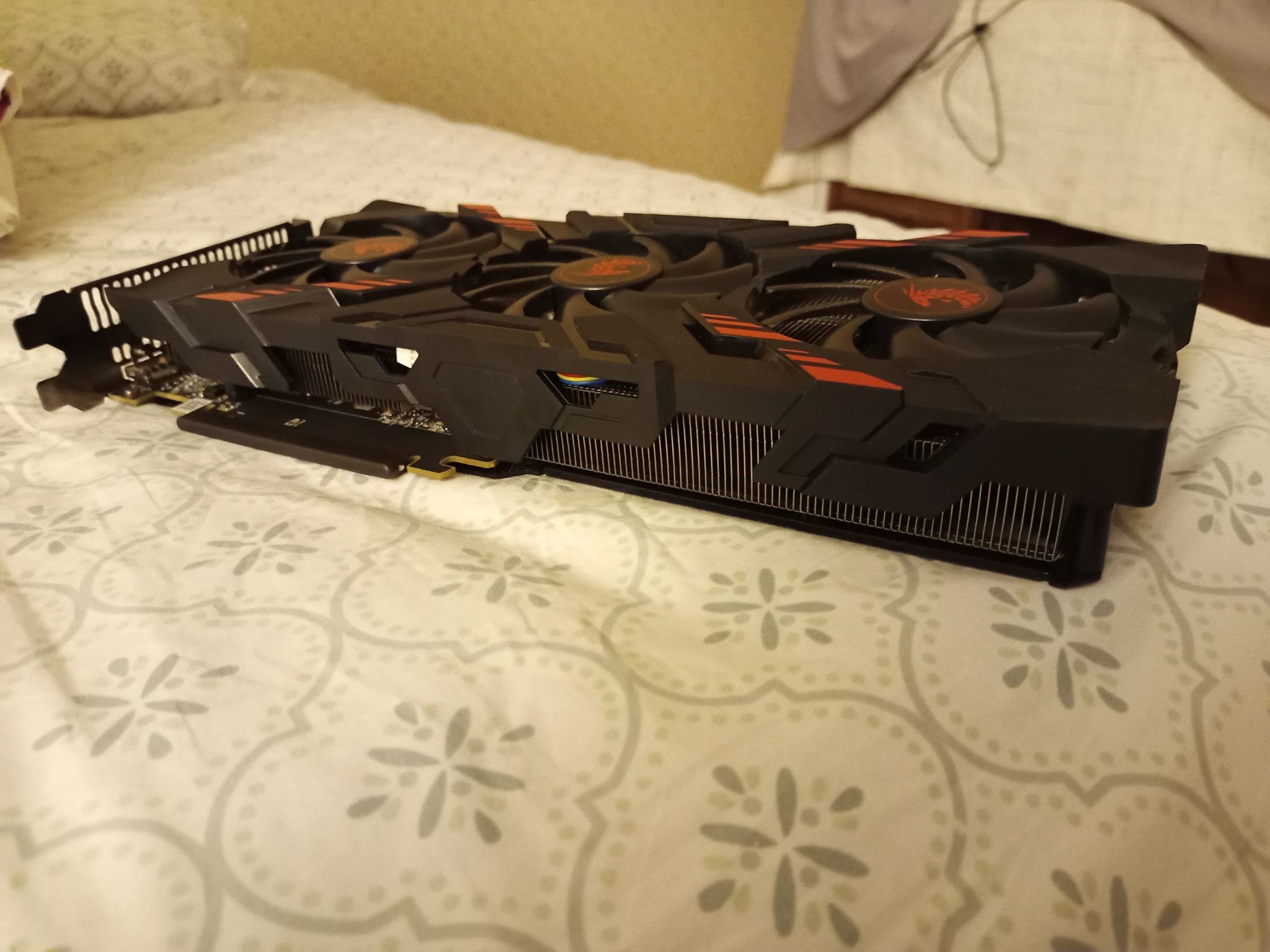 PowerColor Red Dragon OC AMD RX Vega 56 8Gb HBM2 Graphics Card - Very Good Condition