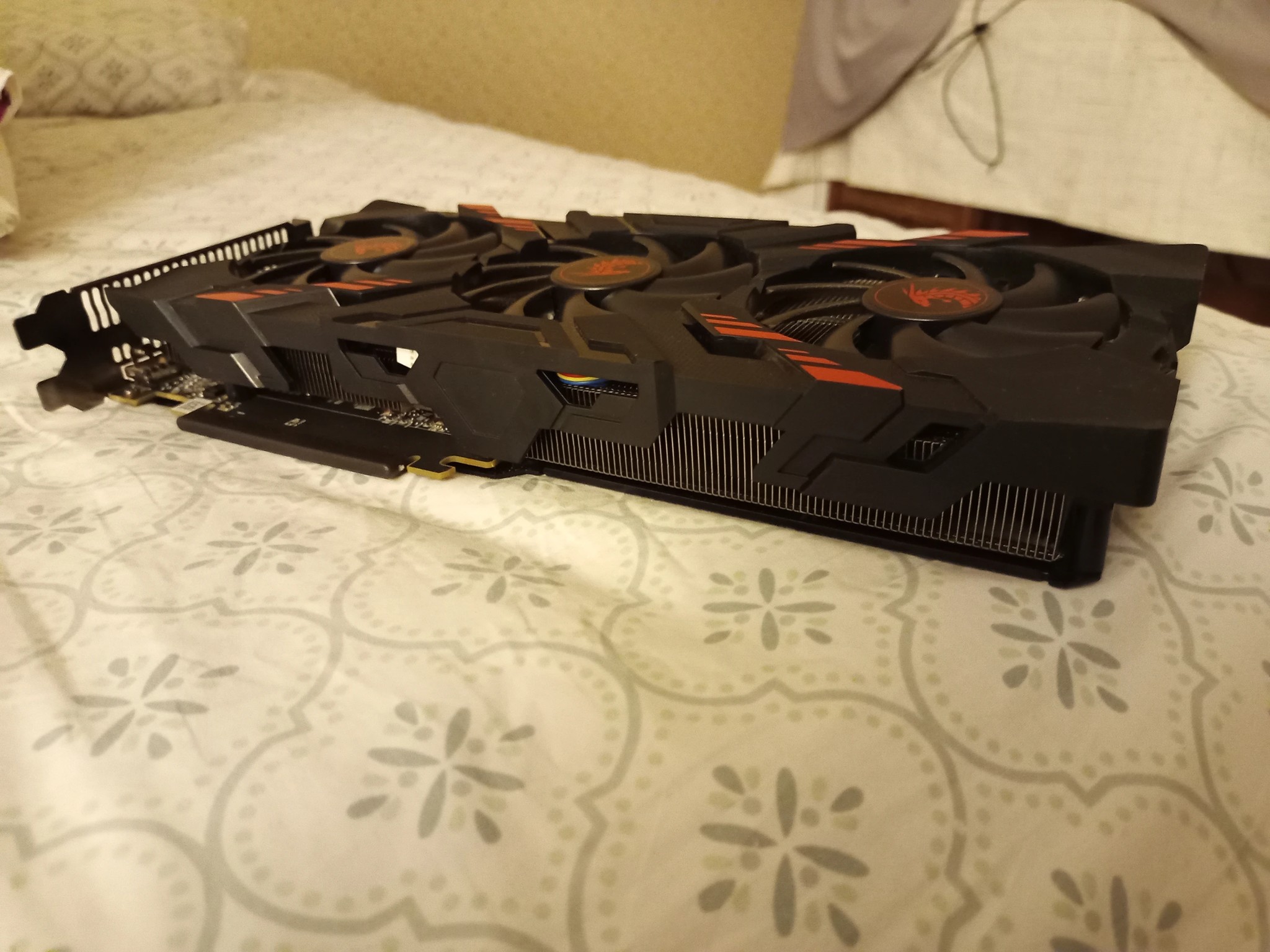 PowerColor Red Dragon OC AMD RX Vega 56 8Gb HBM2 Graphics Card - Very Good Condition