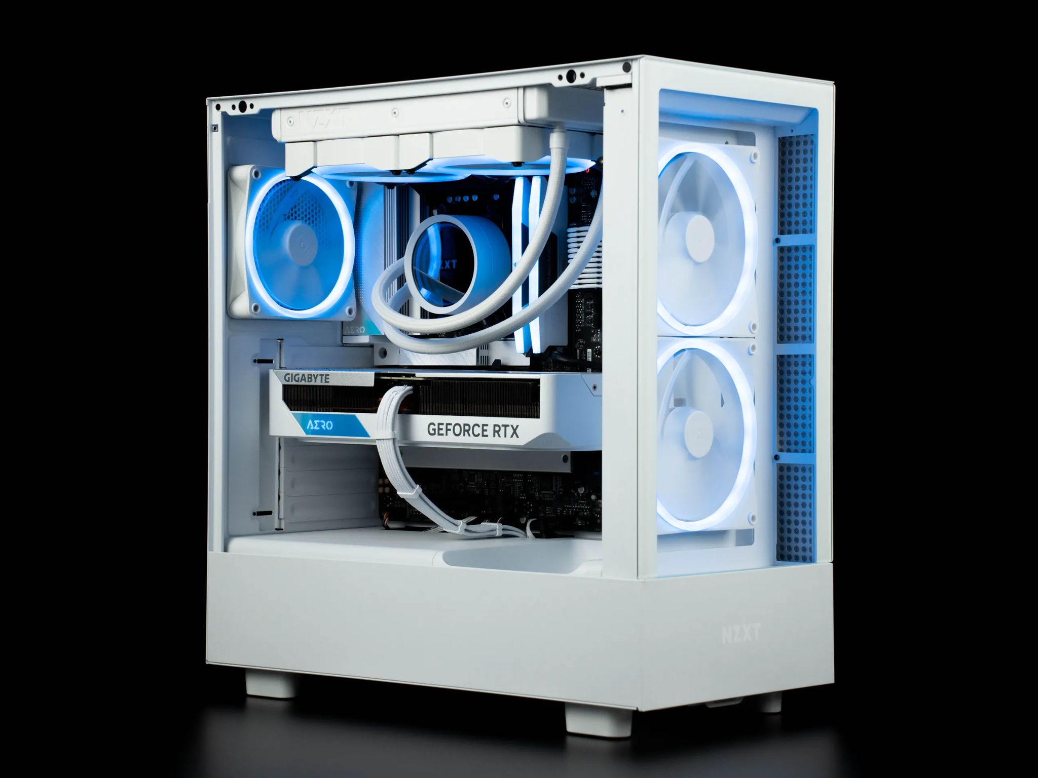 ~The Classic~ (RTX 4070 Ti | Ryzen 7 7700X | 32gb DDR5 6000MHz | 2tb SSD | WiFi | Bluetooth)