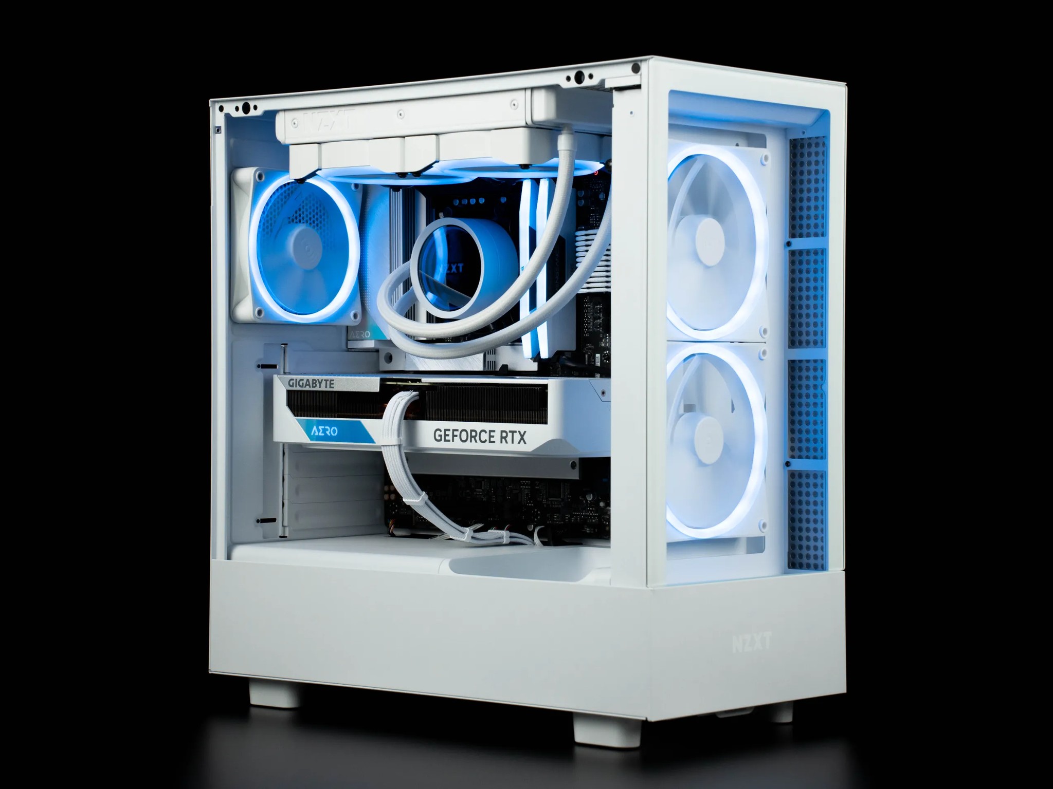 ~The Classic~ (RTX 4070 Ti | Ryzen 7 7700X | 32gb DDR5 6000MHz | 2tb SSD | WiFi | Bluetooth)