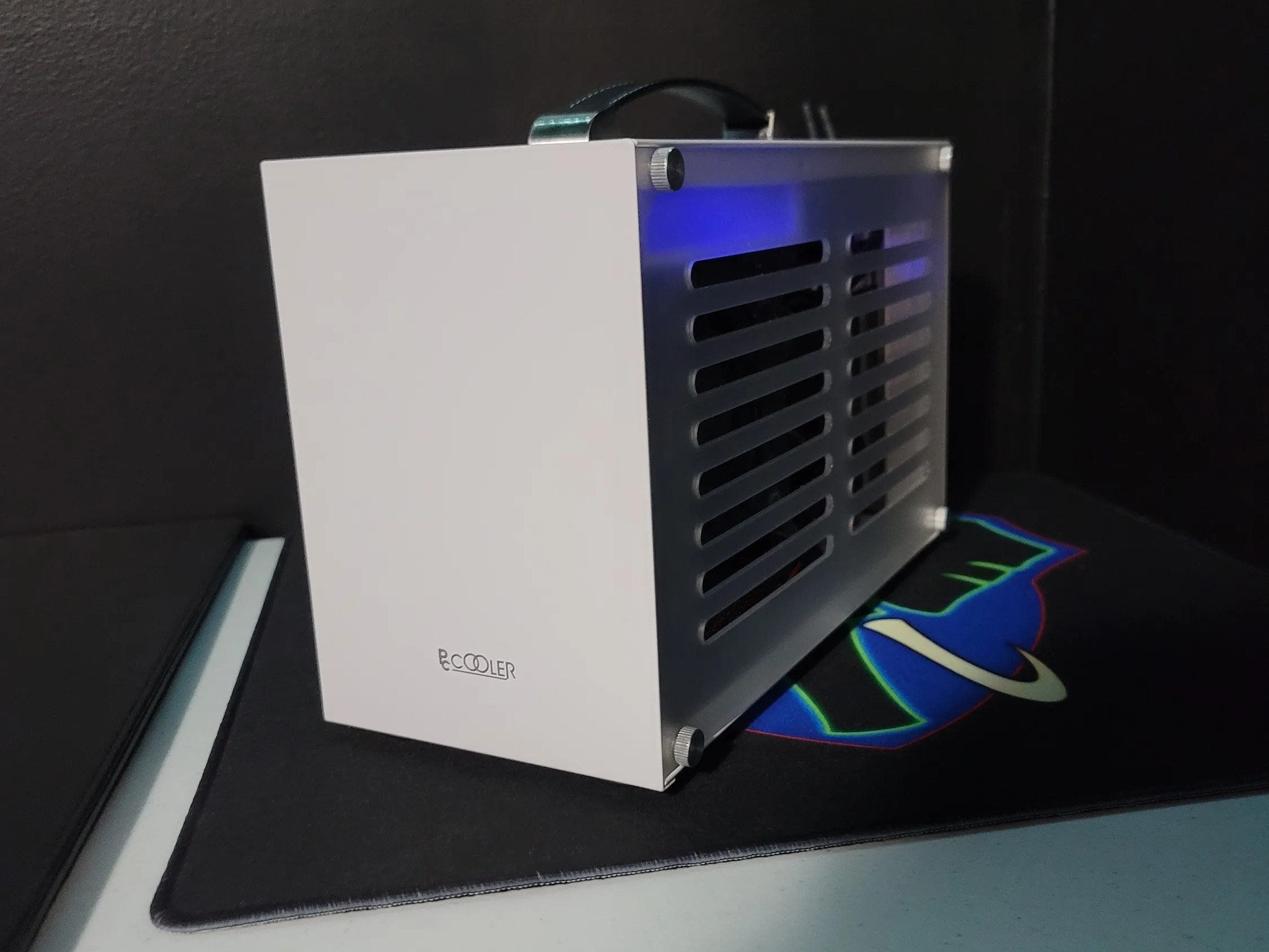 Tiny Tusker Build 1057 i5 5700XT