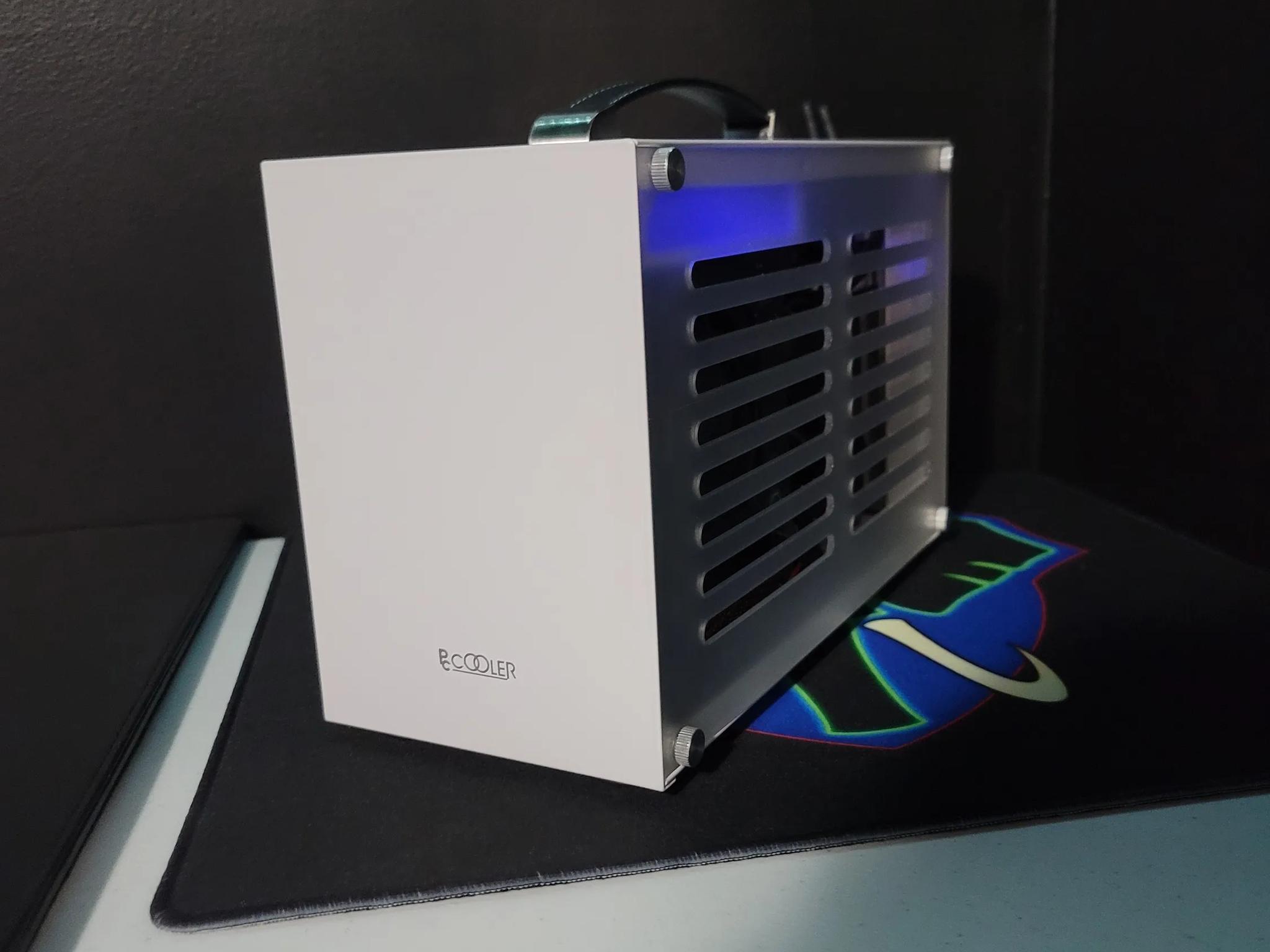 Tiny Tusker Build 1057 i5 5700XT