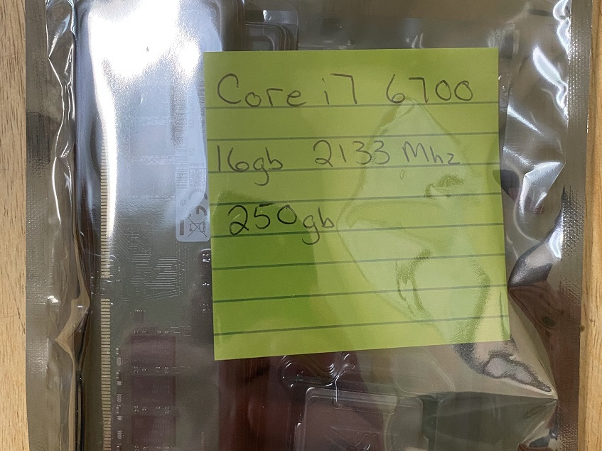 Combo Bag - Core i7 (6th gen), 16gb DDR4 2133MHz (8x2), 250gb SSD