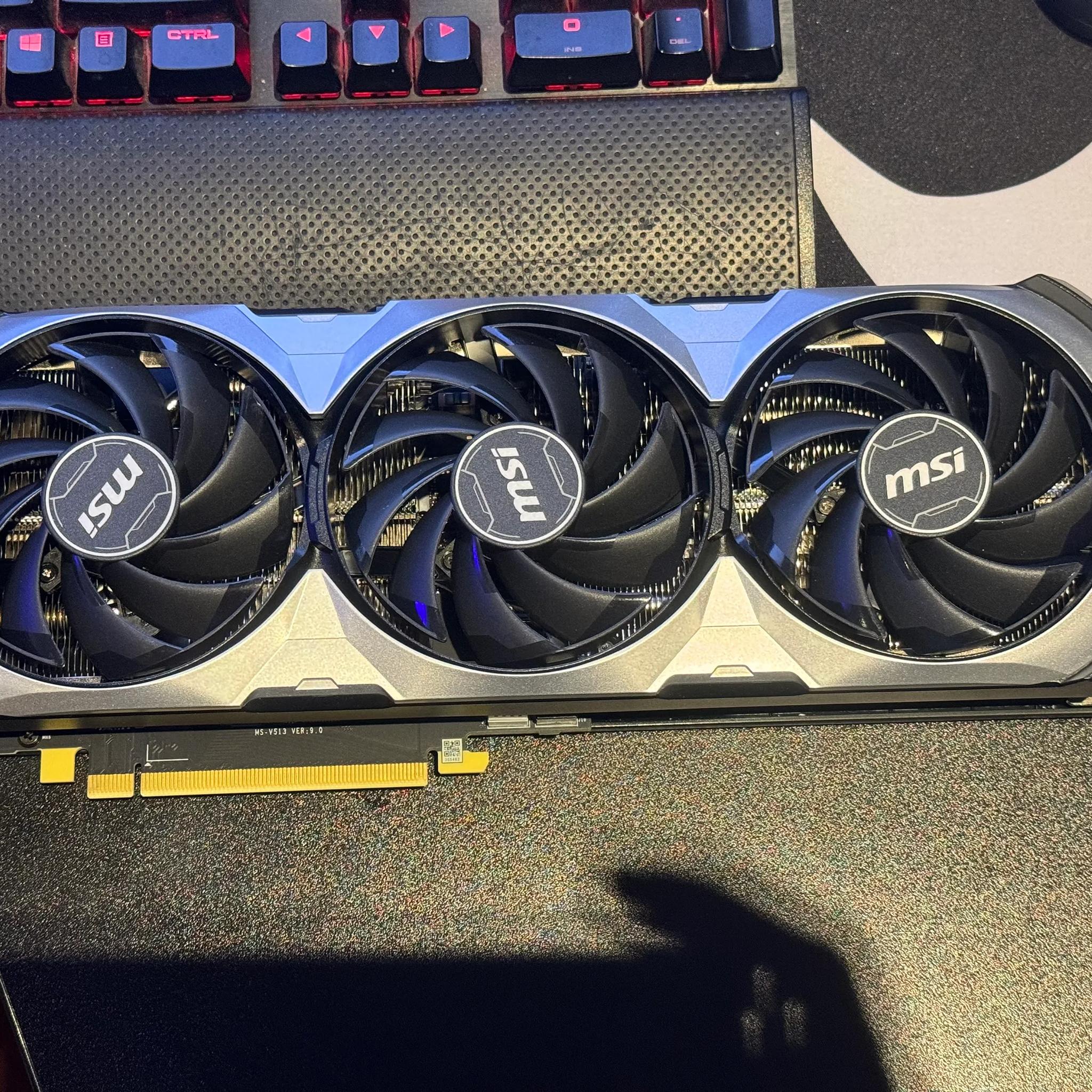MSI Gaming GeForce RTX 4070 Ventus 3X 12G OC 12GB GDRR6X 192-Bit HDMI/DP Nvlink TORX Fan 4.0