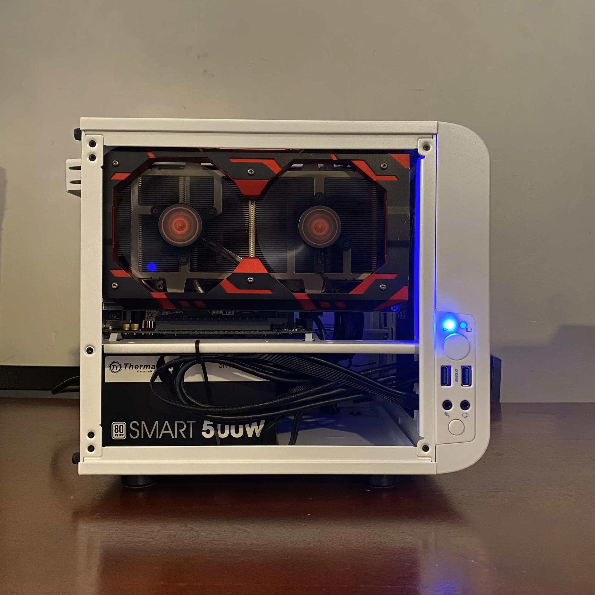 Small Form Factor White Gaming Pc