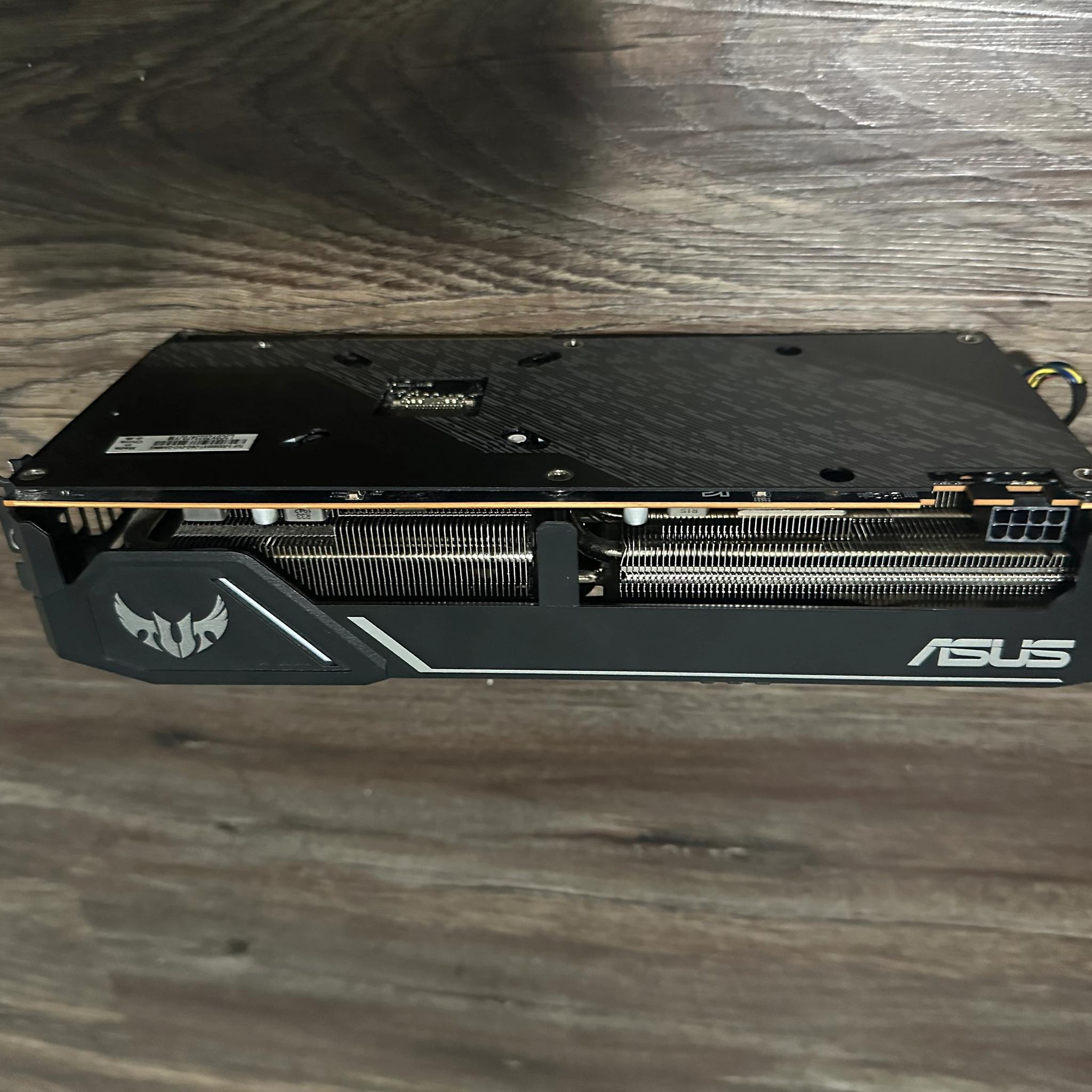 Asus TUF Radeon RX 5600xt