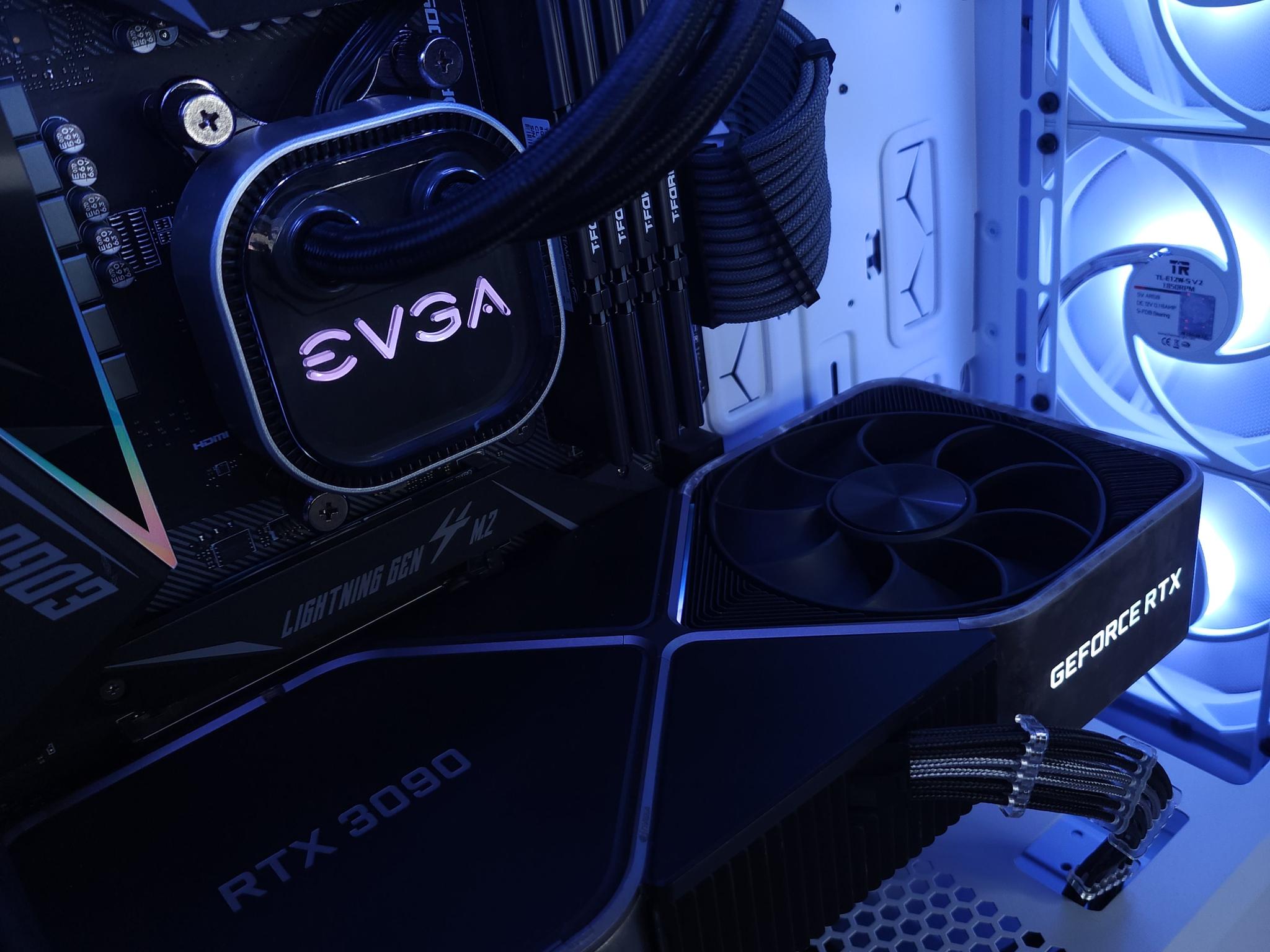 💙🤍RTX 3090 | Ryzen 9 5900X | 32GB 3200MHz | 1TB NVMe Gen 4