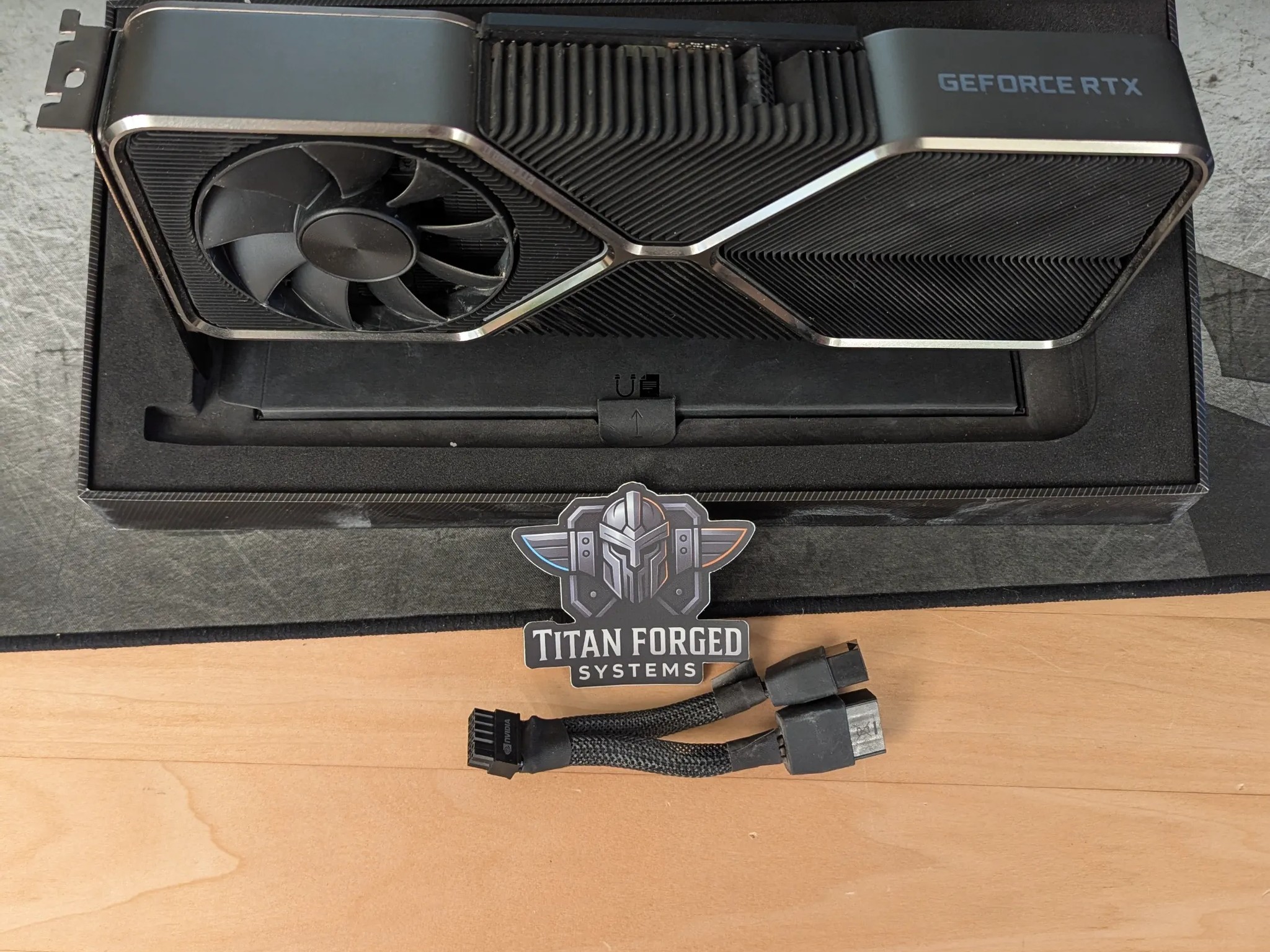 🖤 NVIDIA 3080 Ti Founders Edition – 12GB GDDR6X | Dual-Axial Design | 4K Gaming Powerhouse