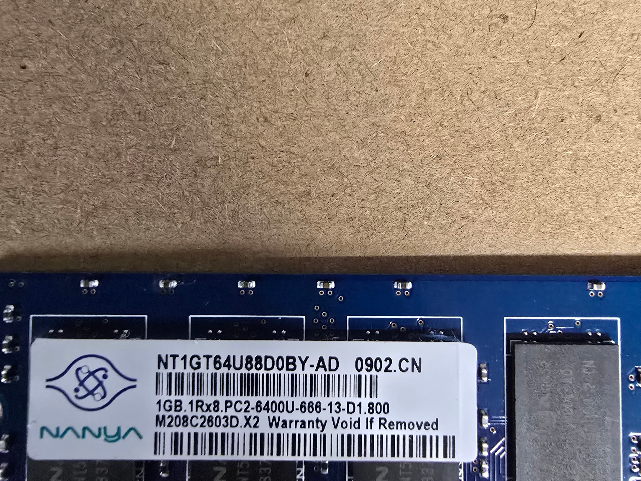 NANYA 1Rx8 1GB DDR2 PC2-6400U Memory Standard Desktop Memory NT1GT64U88D0BY-AD DIMM
