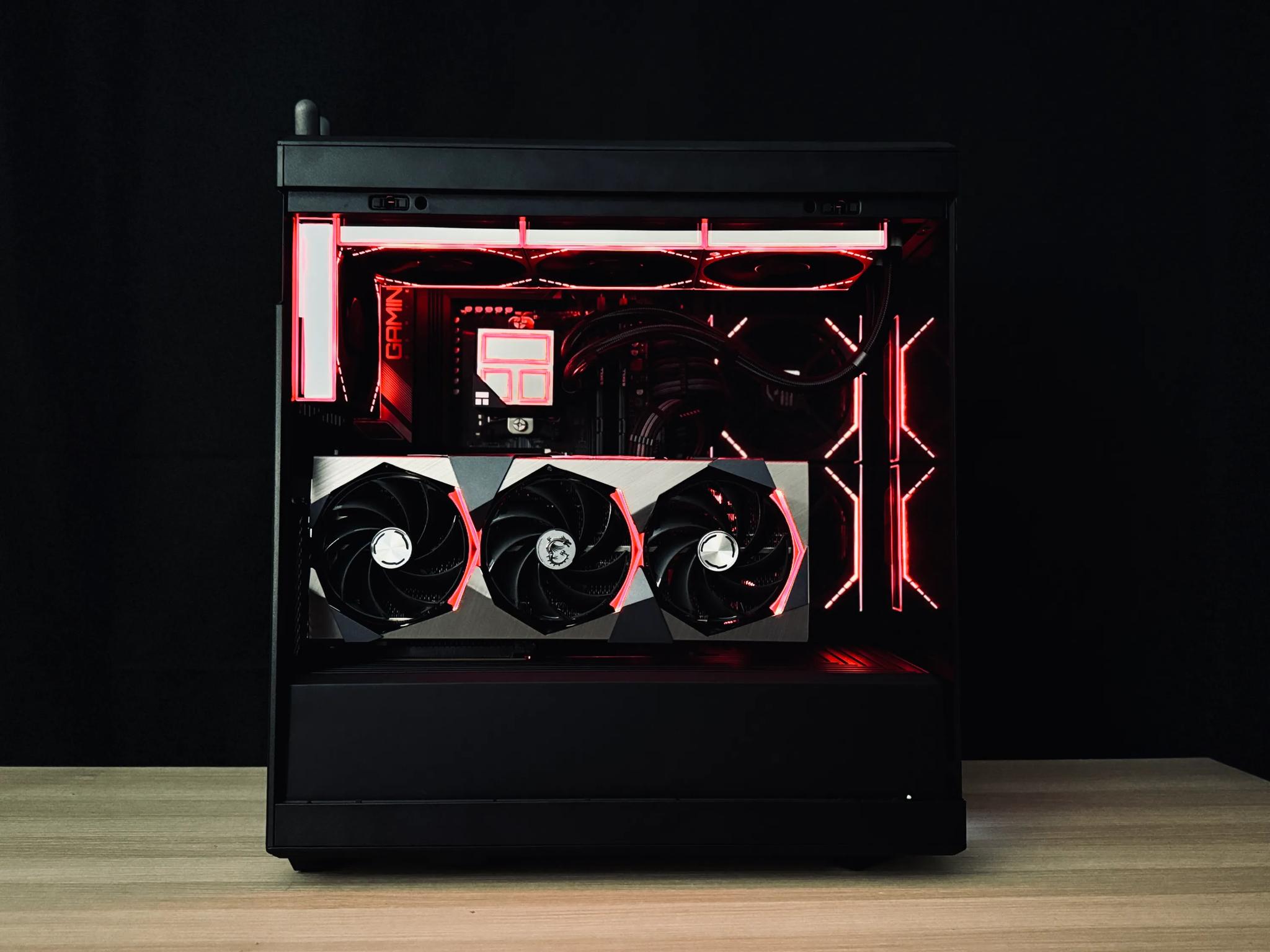 🏮SOLARIS | 4K GAMING PC : RTX 4070TI, Ryzen 7 7700X, 32GB DDR5, 2TB SSD, WIFI