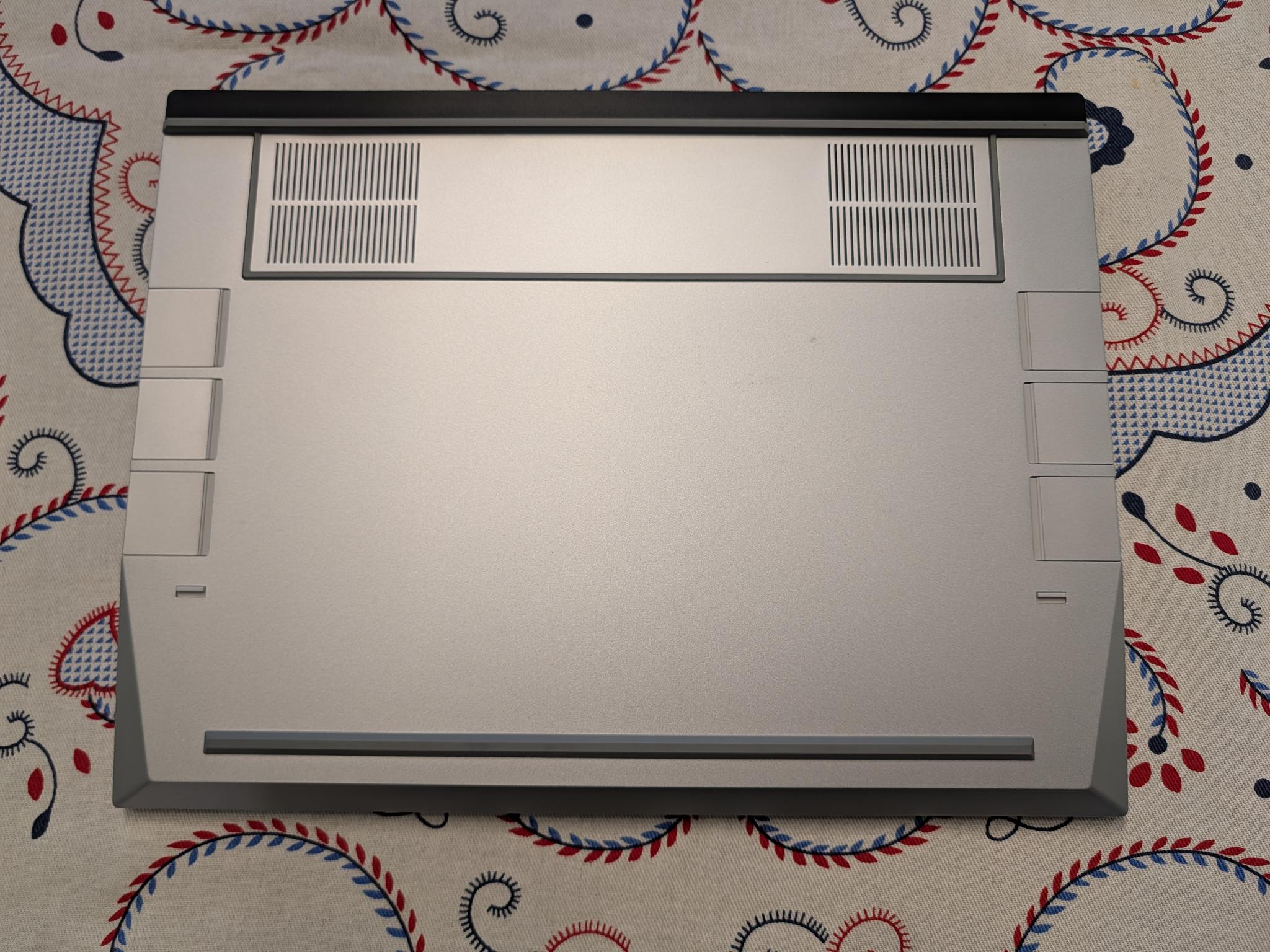 Framework 16 - AMD Ryzen 9 7940HS, 96 GiB RAM