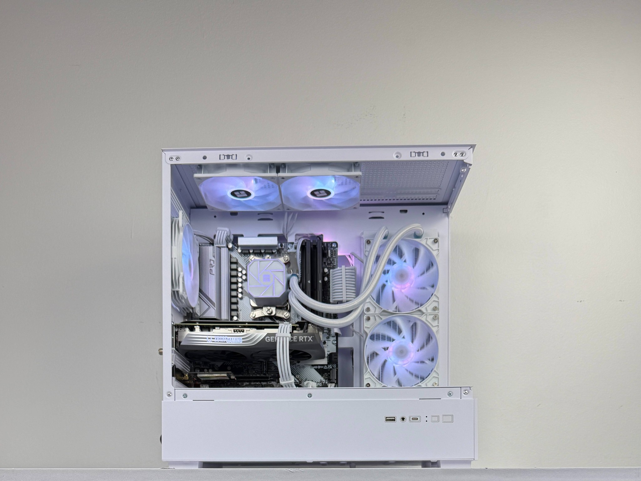 ❄️Snowdrift❄️  | 1440p Gaming PC | Ryzen 7 7700X | Zotac RTX 4070 | 32GB DDR5 6000MHz