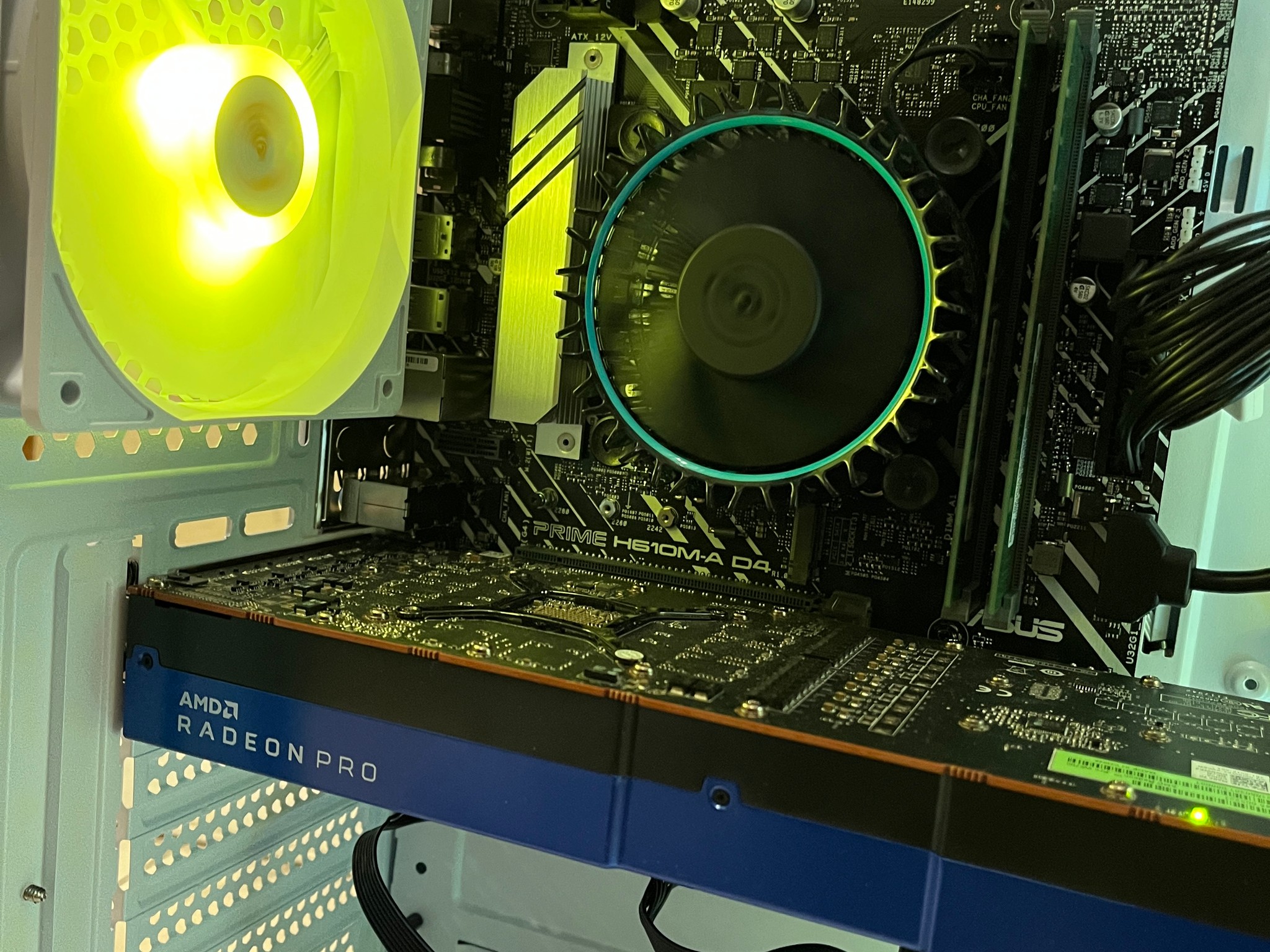 Intel i3-12100, AMD W5700 8GB, 16GB RAM, 500 GB SSD, Workstation Gaming PC w/ Wi-Fi + Bluetooth