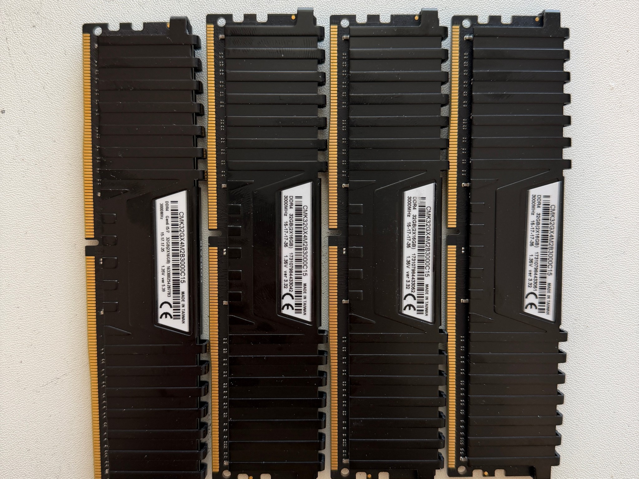 Corsair Vengeance LPX 64GB (4x16GB) DDR4 3000MHz CL15 RAM