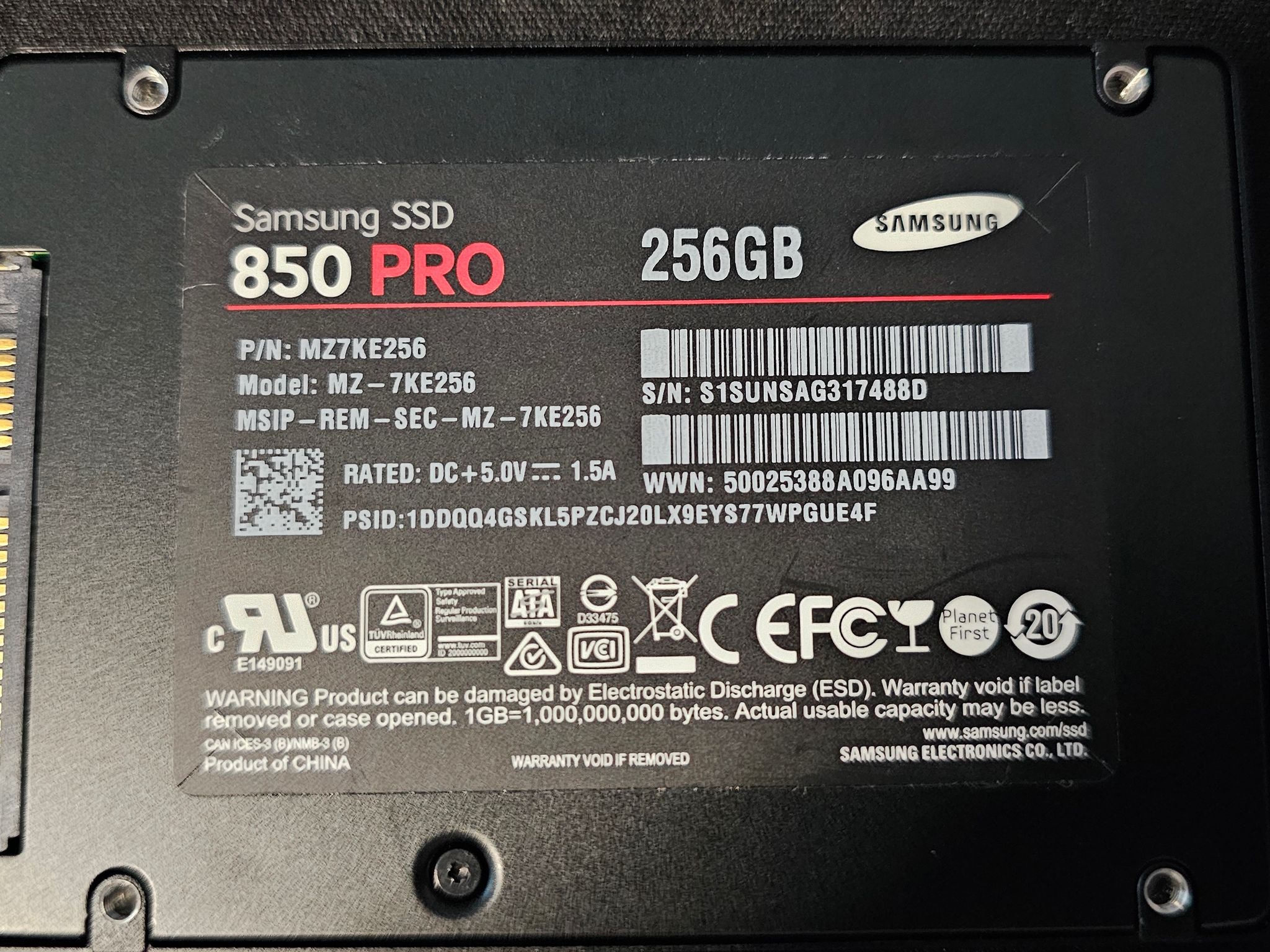 Samsung 850 PRO 256GB SATAIII 2.5"x7mm SSD