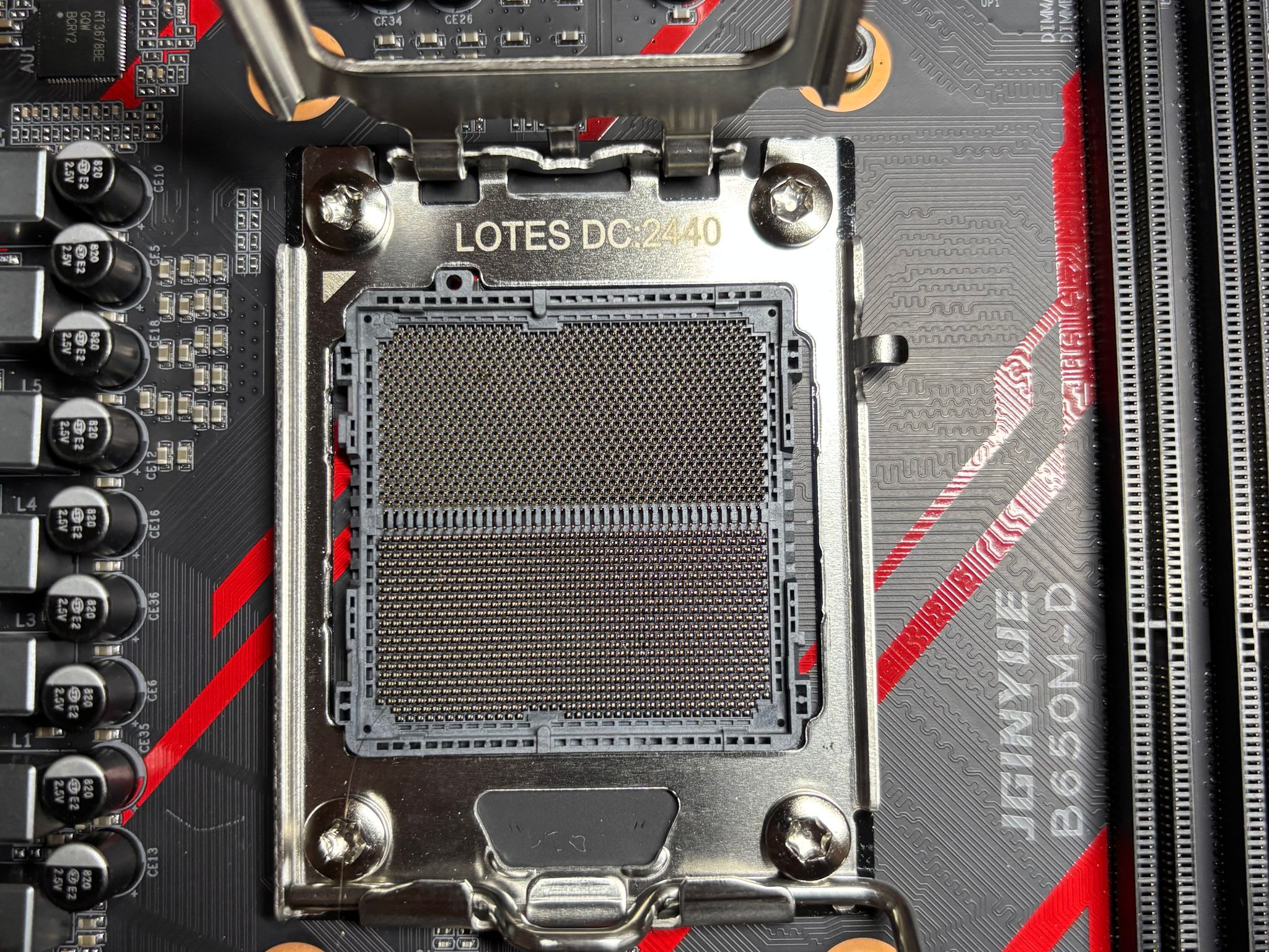 JGINYUE B650M-D AM5 MOTHERBOARD