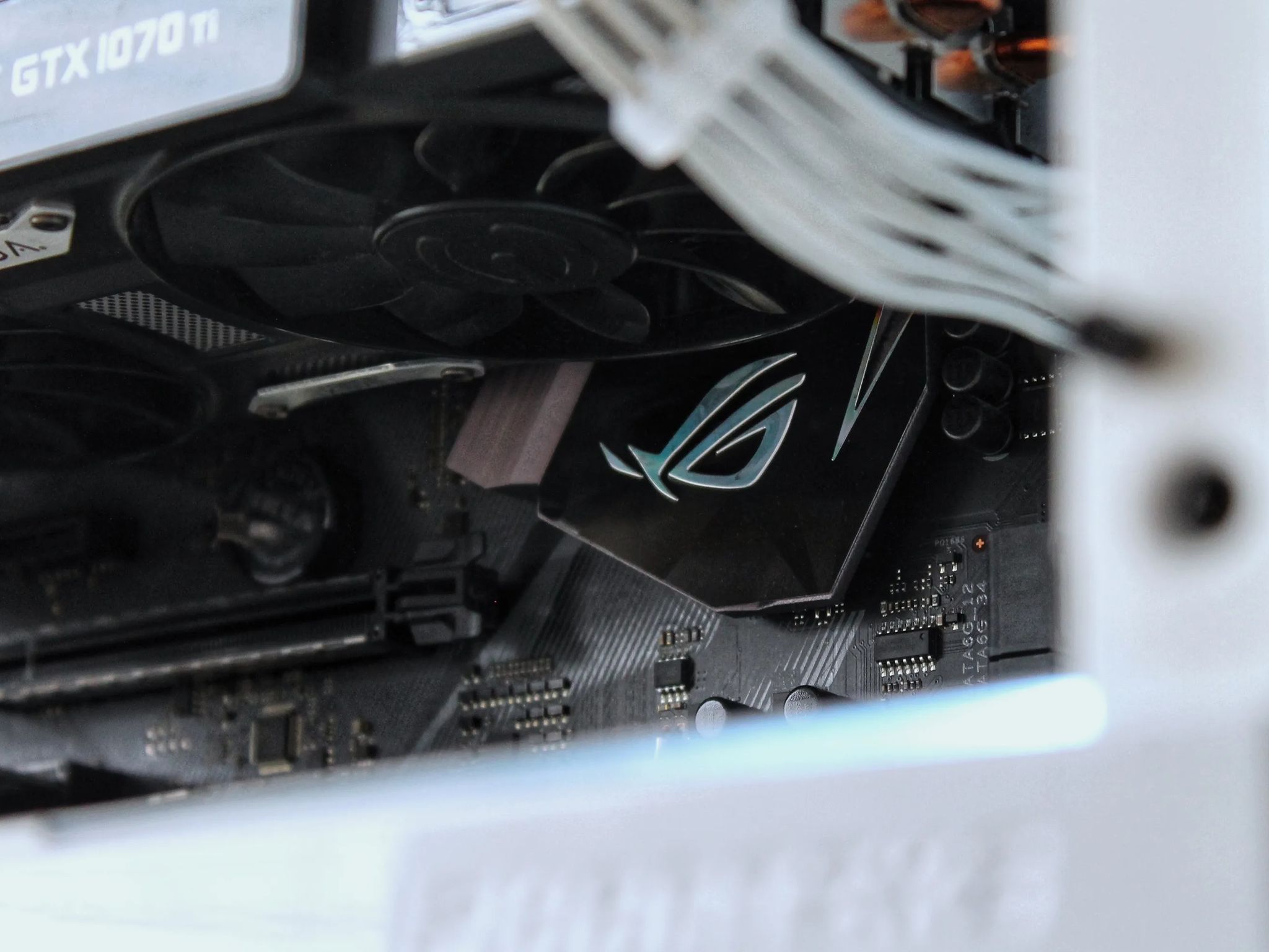 02︱Ryzen 5 2600, GTX 1070ti