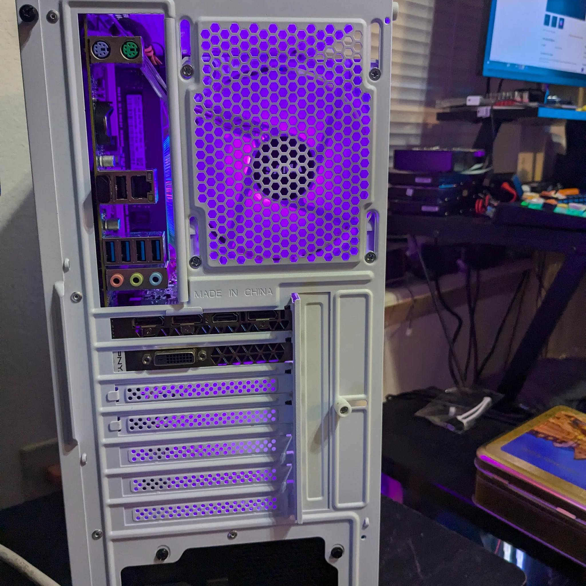 10 Core Xeon, 16GB DDR4, GTX 1060 6GB, 512GB SSD, 500W PSU, RGB, Win10