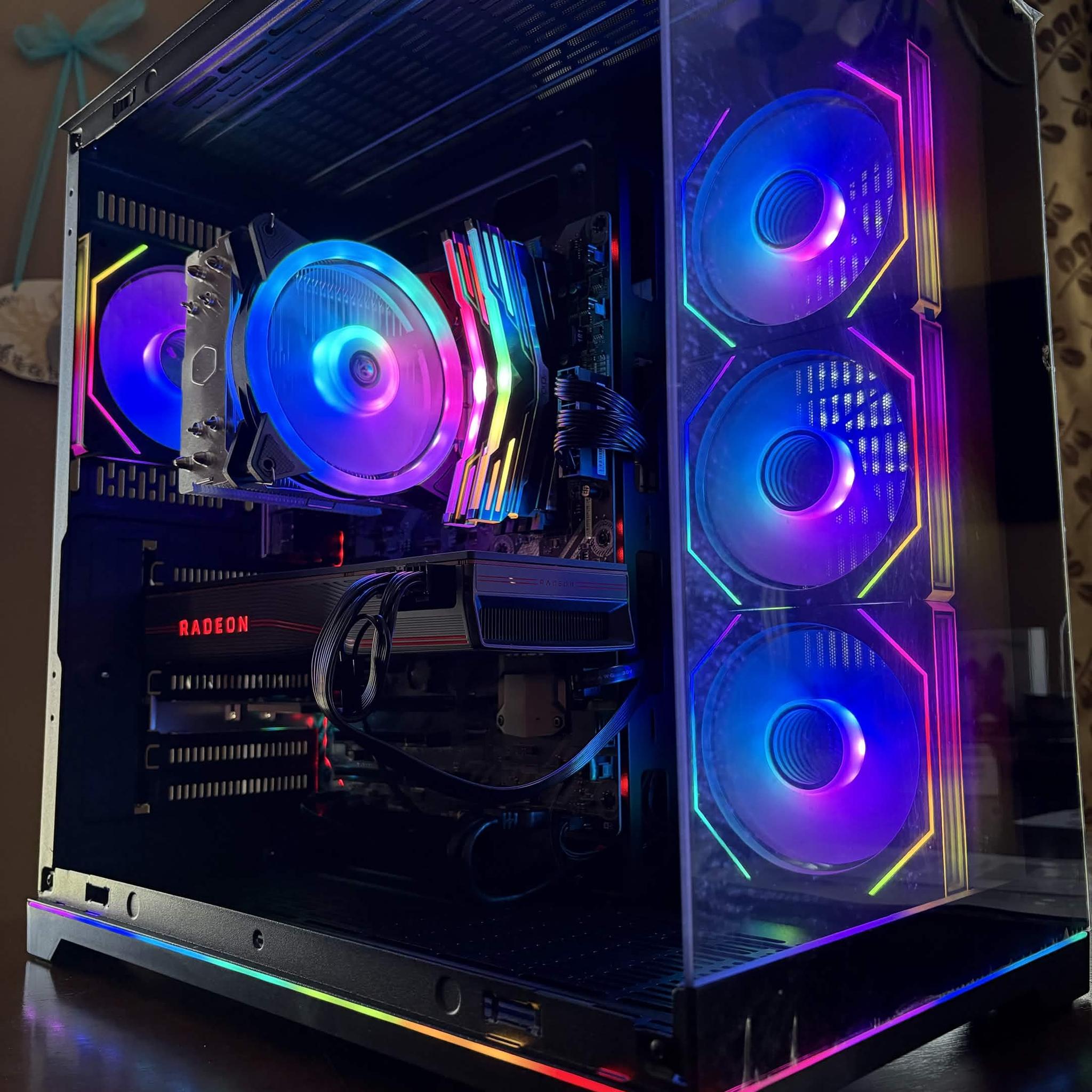 Ryzen 7 | RX 5700XT | 16GB | 500GB SSD