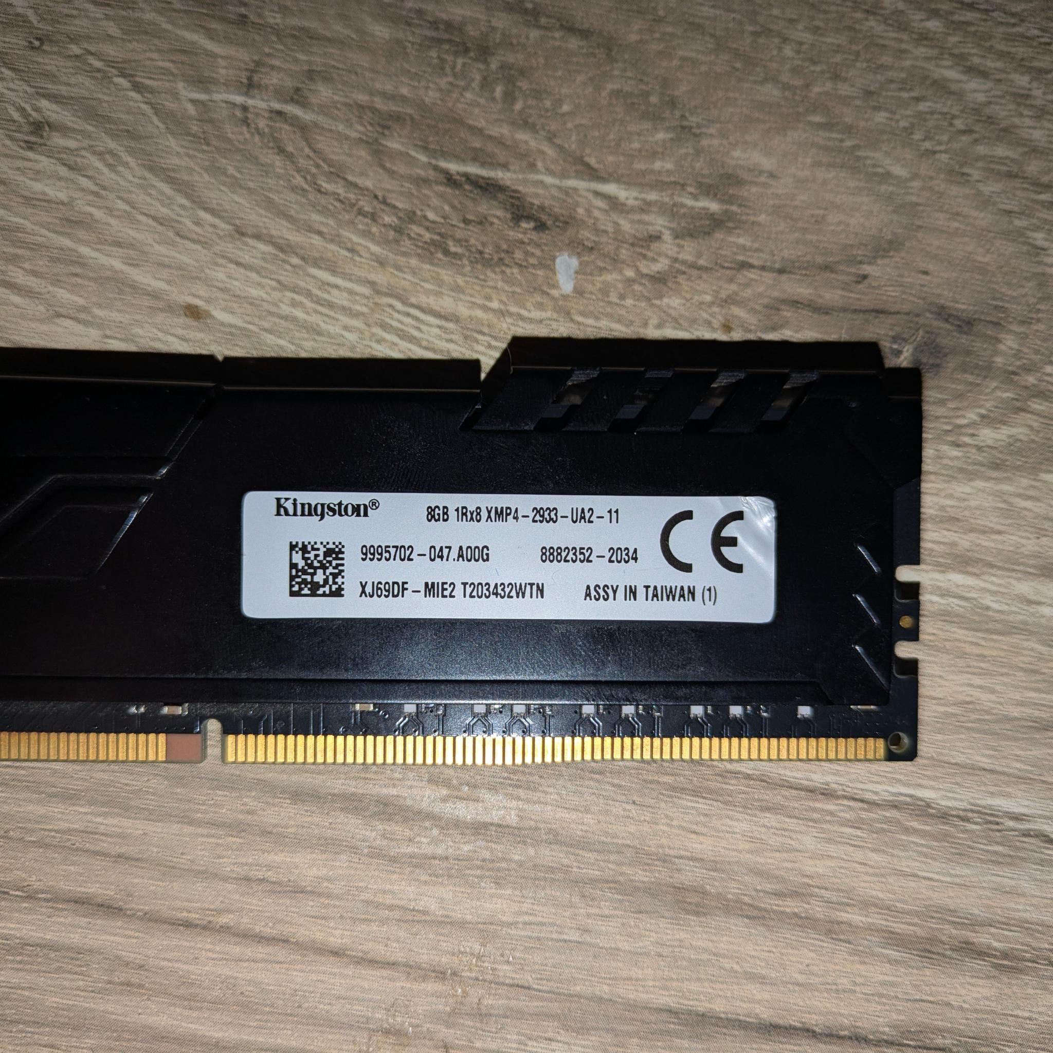 Kingston fury x 8gb 2933 MHz
