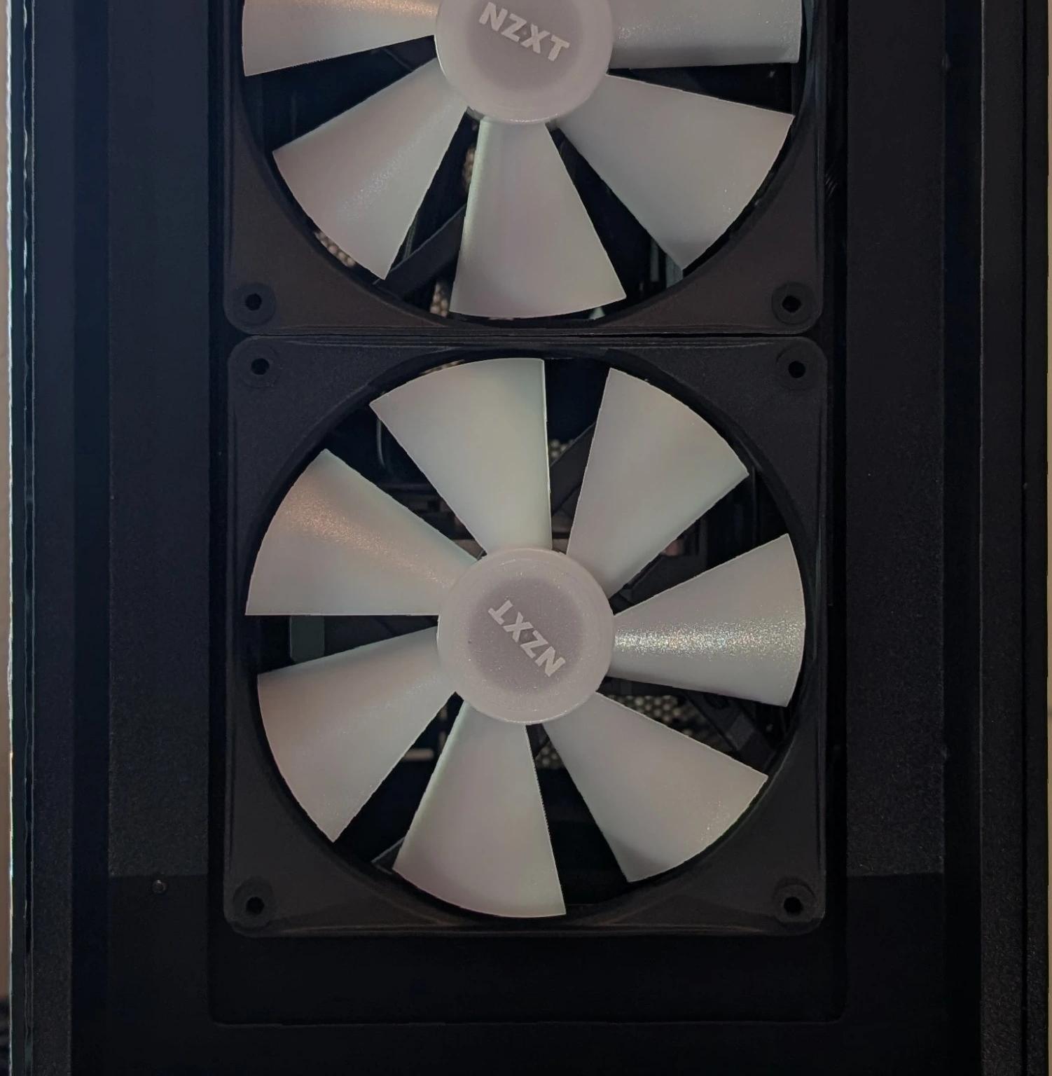 |AMD Ryzen 9 9700x|ASUS TUF 4070 Ti OC|32GB DDR5|1TB SSD|