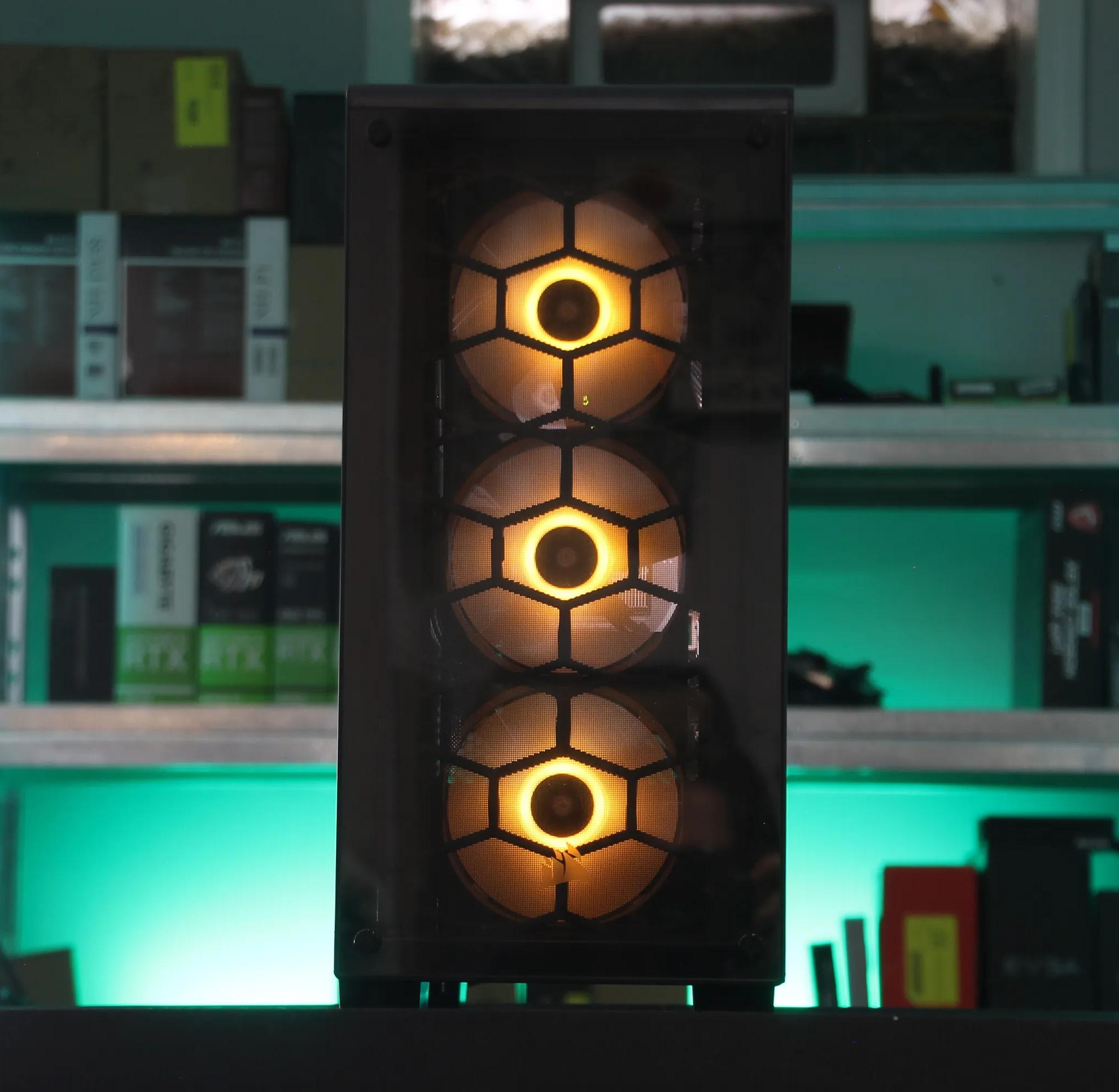 𝙐𝙈𝘽𝙍𝘼 // Core i5-12400F, RTX 4060 Ti // SLEEK Mid-Range Gaming PC