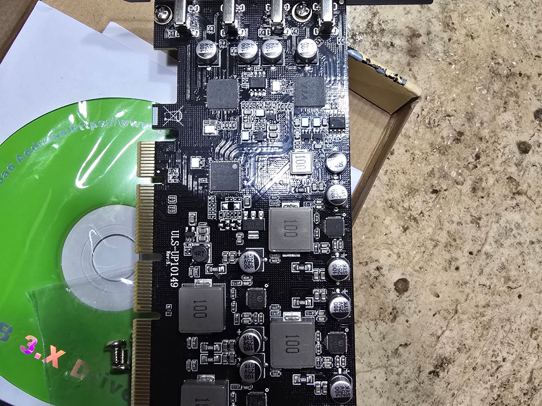 USB PCIe 4 USB Type-C Ports PCIe USB 3.1 (USB 3.2 Gen 2) with 10 Gbps Power Delivery Card