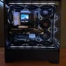 👨‍🚀Gaming PC | Ryzen 9900X, RTX 5070 Ti, 32GB DDR5 6000, 2TB Gen4 SSD, 1000W Thermaltake