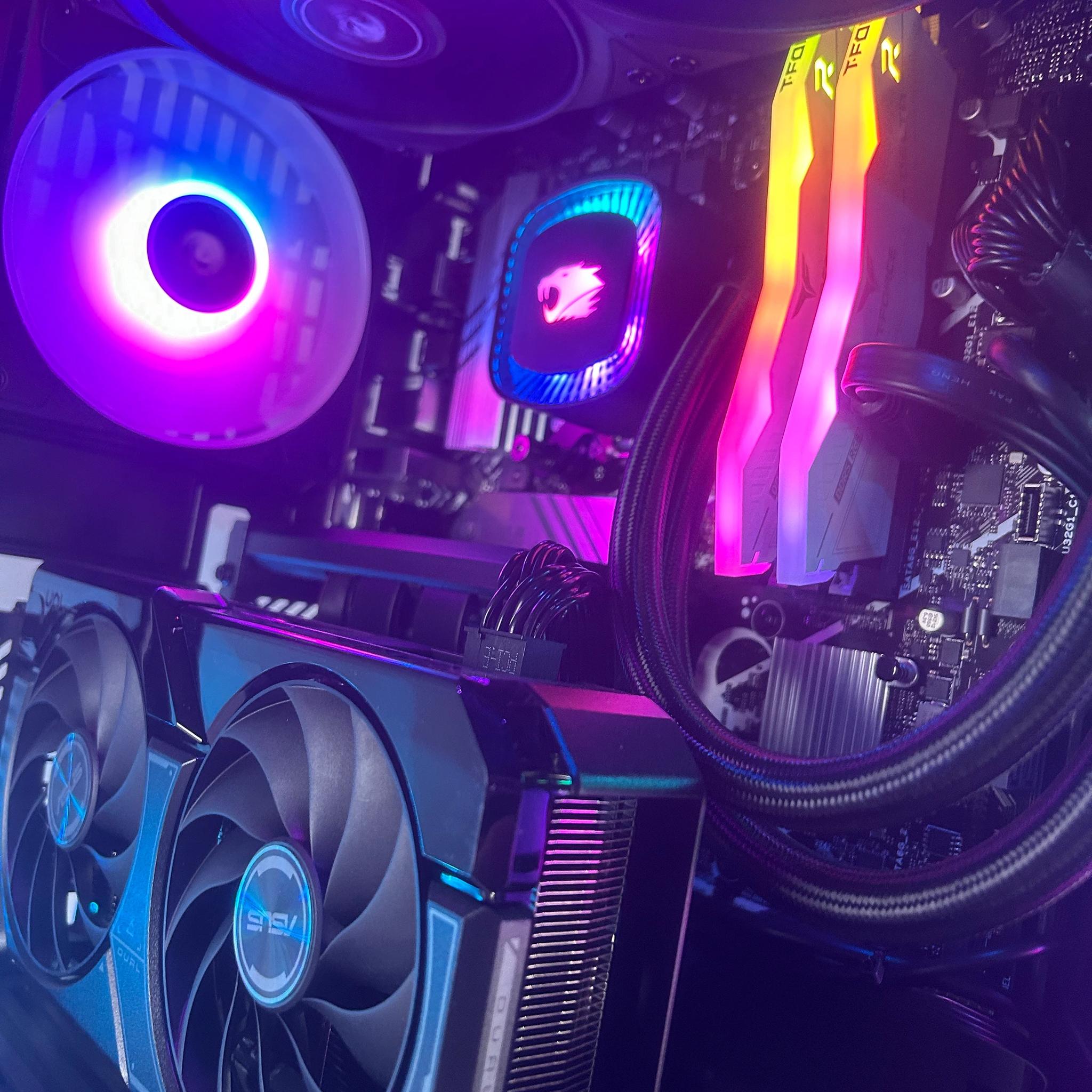 iBuyPower PC (i7 13700F, RTX 4060 Ti 16GB, 32GB Ram, 2TB SSD)