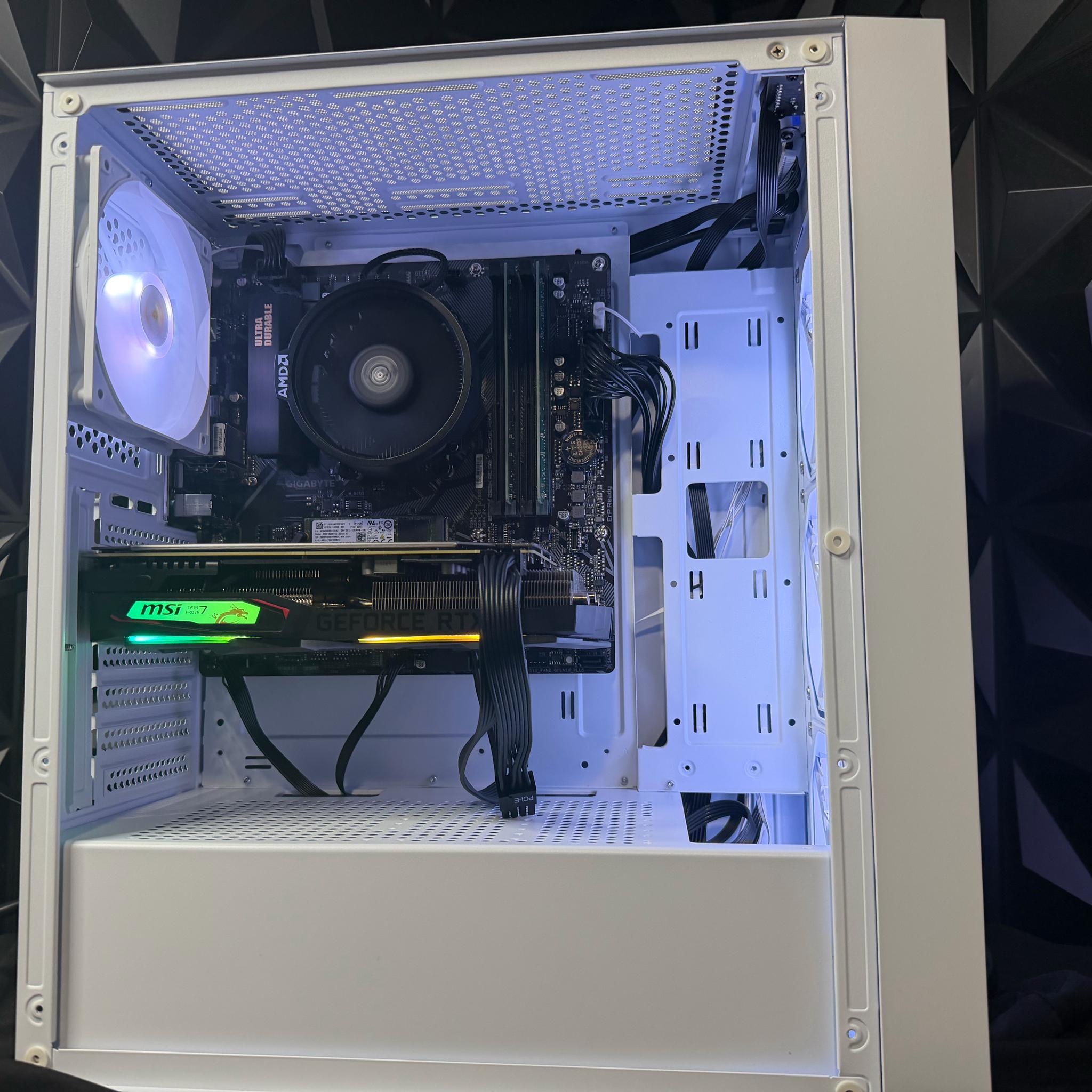 💅🔥 THE BUDGET BADDIE 🔥💅 Ryzen 5 5500| RTX 2060Super| 16 GB DDR4| 750 GB NVMe| 650W PSU
