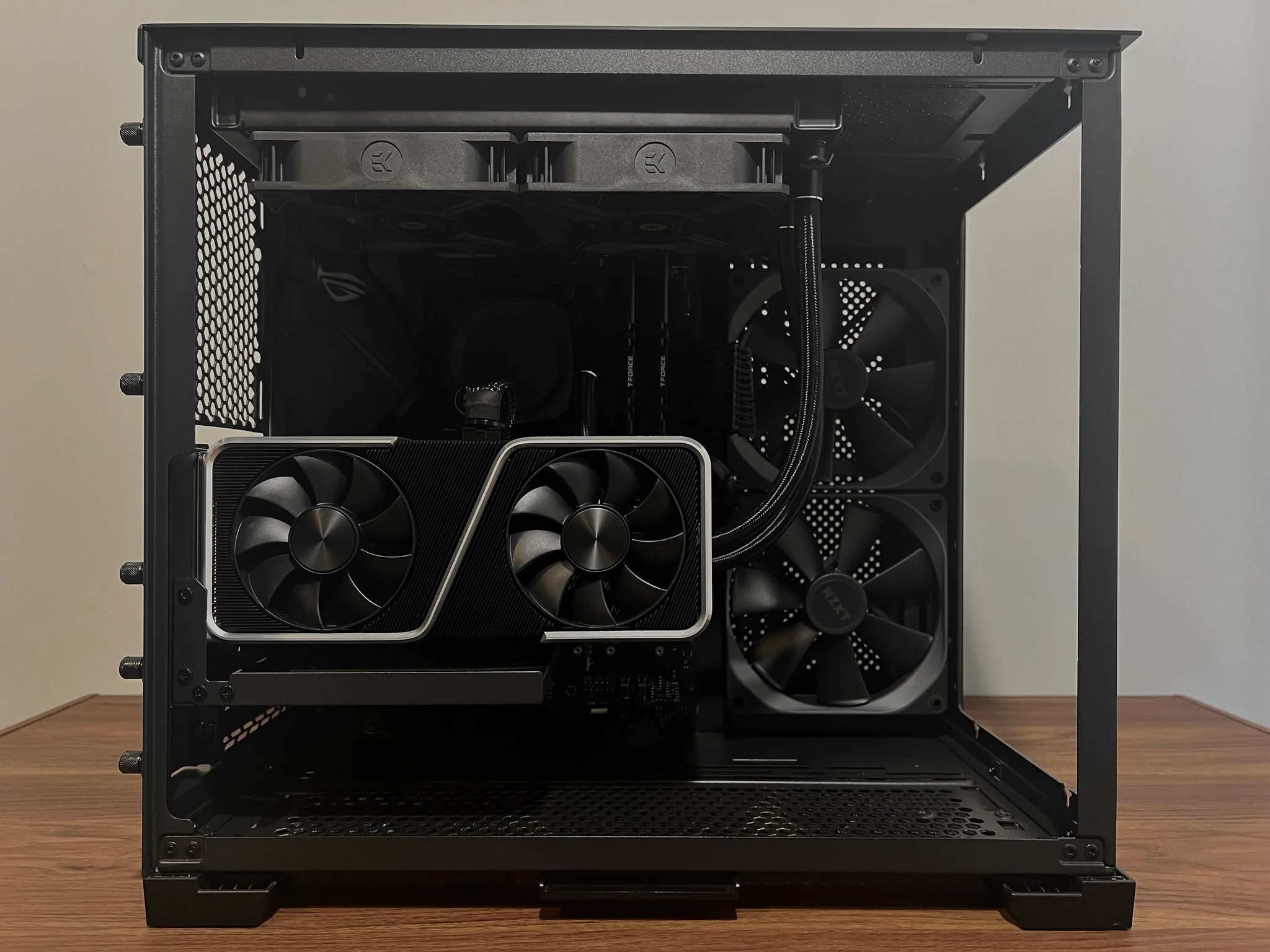 Shadow | Gaming/Streaming PC | Ryzen 7 3700x, RTX 3060ti, 1TB SSD, 32GB DDR4