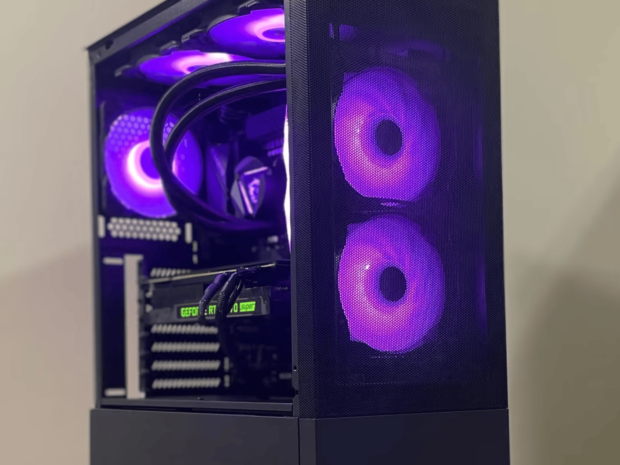 The Continental 🏨/ RTX 2070 Super 8GB, i5 10400 Gaming PC