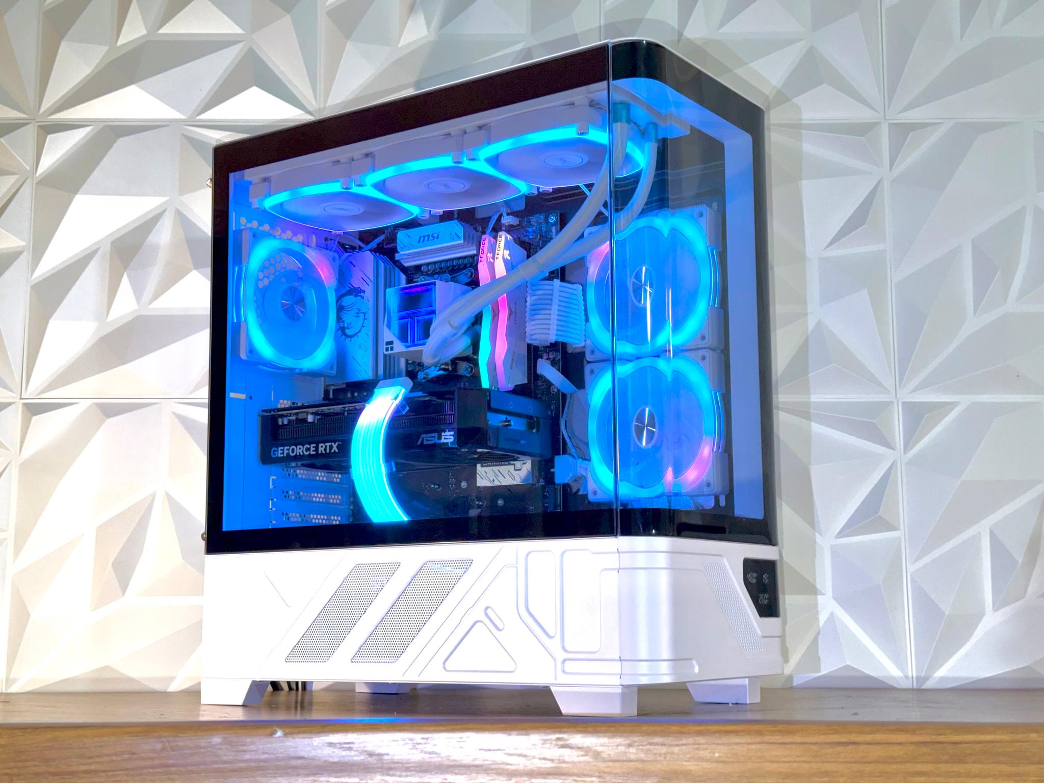 ❄️Ryzen 5 7600X3D + RTX 5070 | DDR5| 1TB SSD | Windows 11 Pro ❄️ “AURORA CUBE” LCD Showcase PC