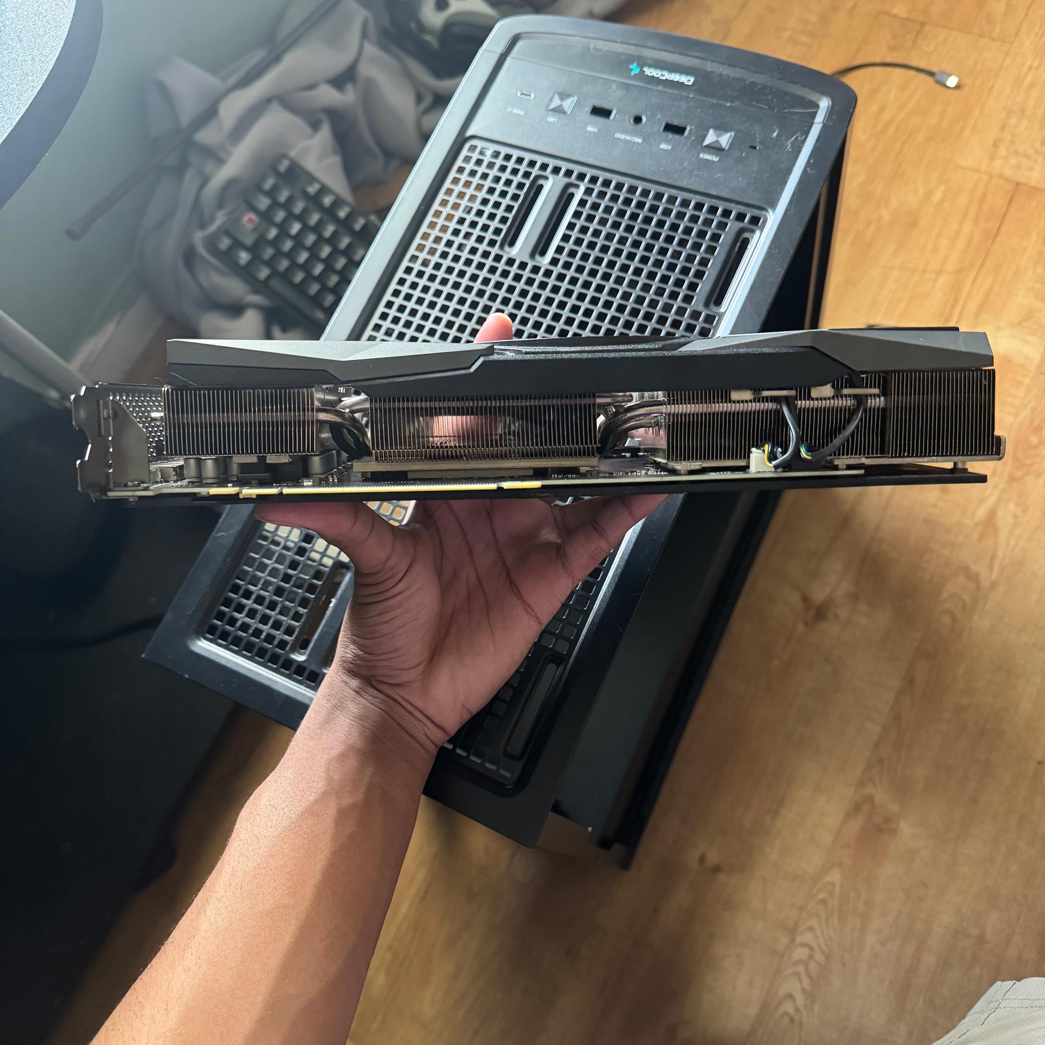 MSI RTX 3060 12gb GAMING X TRIO with Vertical GPU Mount