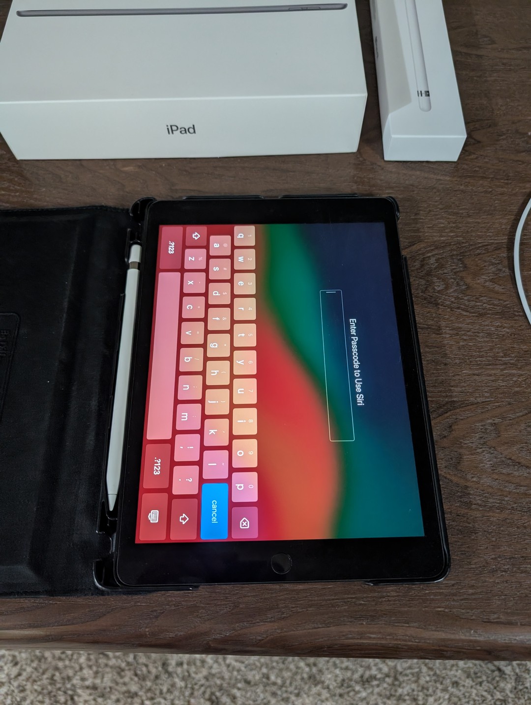 Apple - iPad (9th Gen) WITH CASE AND APPLE PEN (1ST Gen) | Jawa
