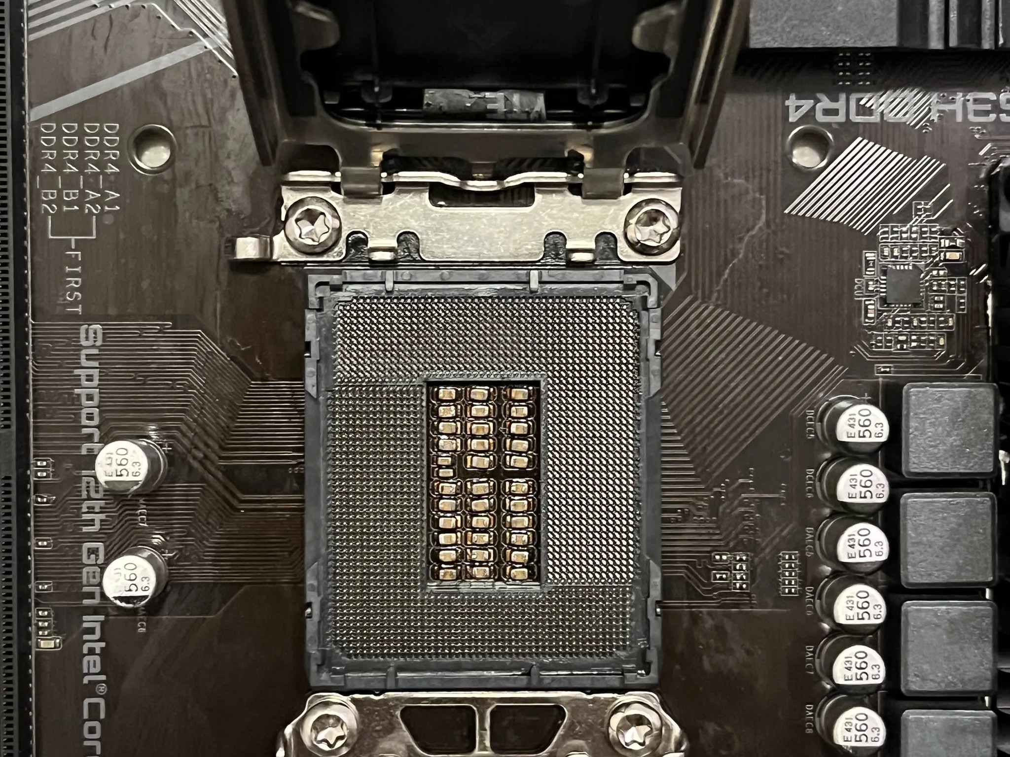 GIGABYTE B660M DS3H DDR4 LGA 1700 MicroATX Intel Motherboard