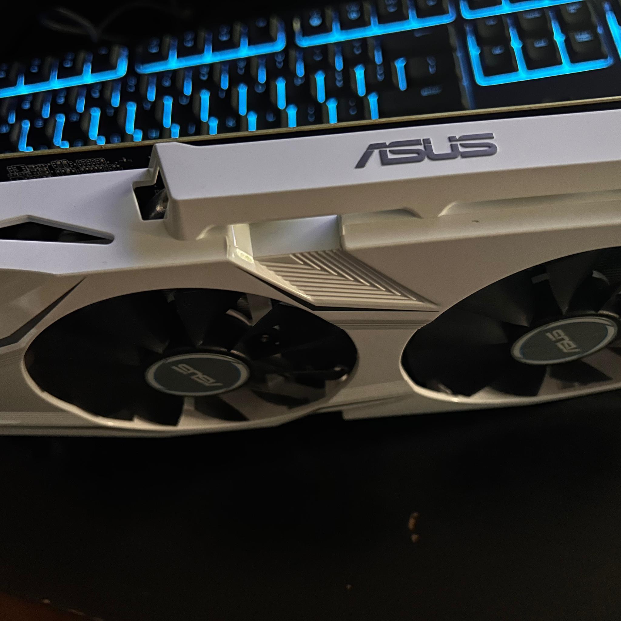 asus gtx 1060 3GB white dual fan for budget gaming PC