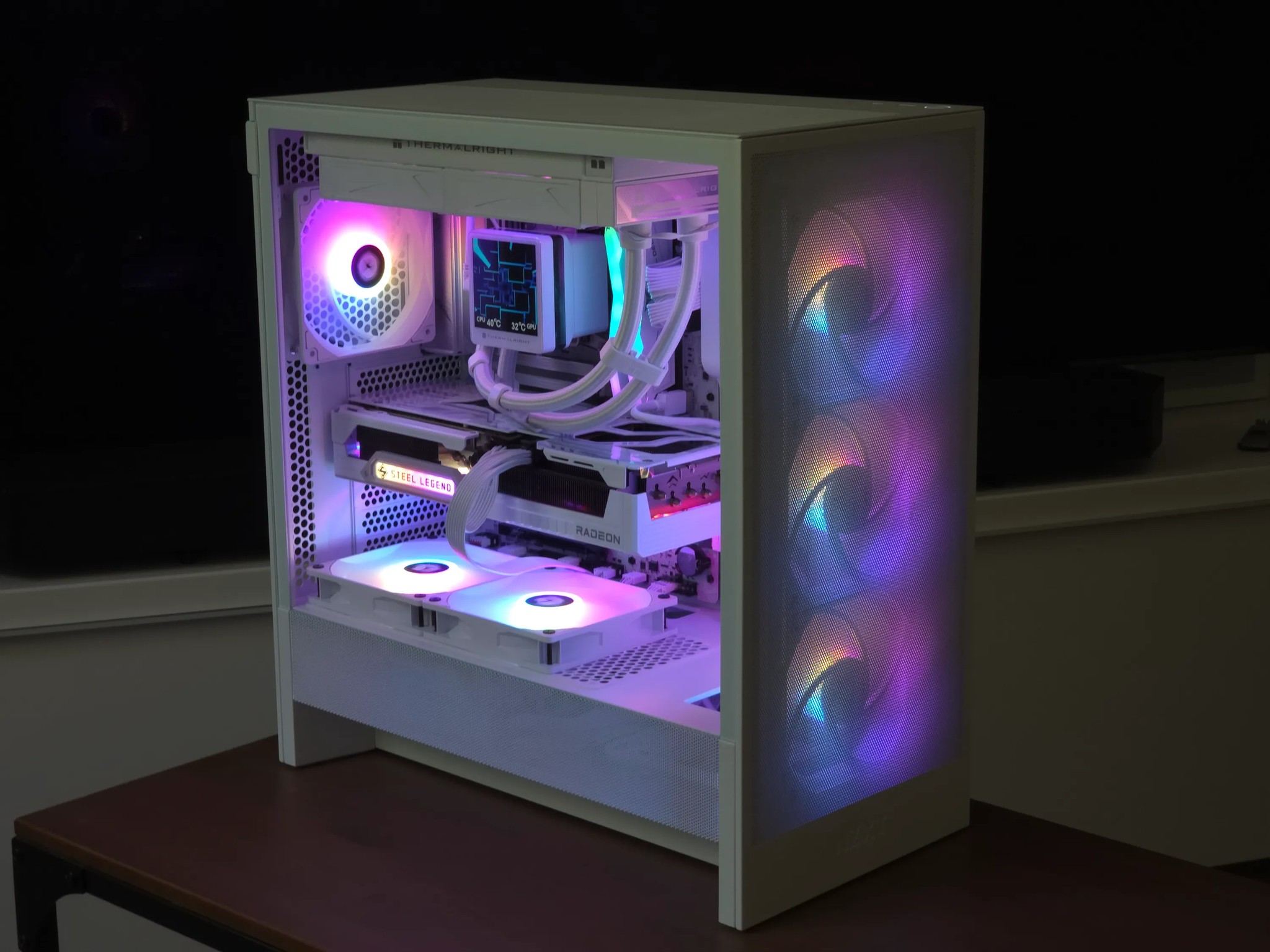 All AMD I All-White 4K Gaming PC | Ryzen 7 9800X3D | RX 9070 XT 16 GB | 32GB | 2TB | 2 Year Warranty