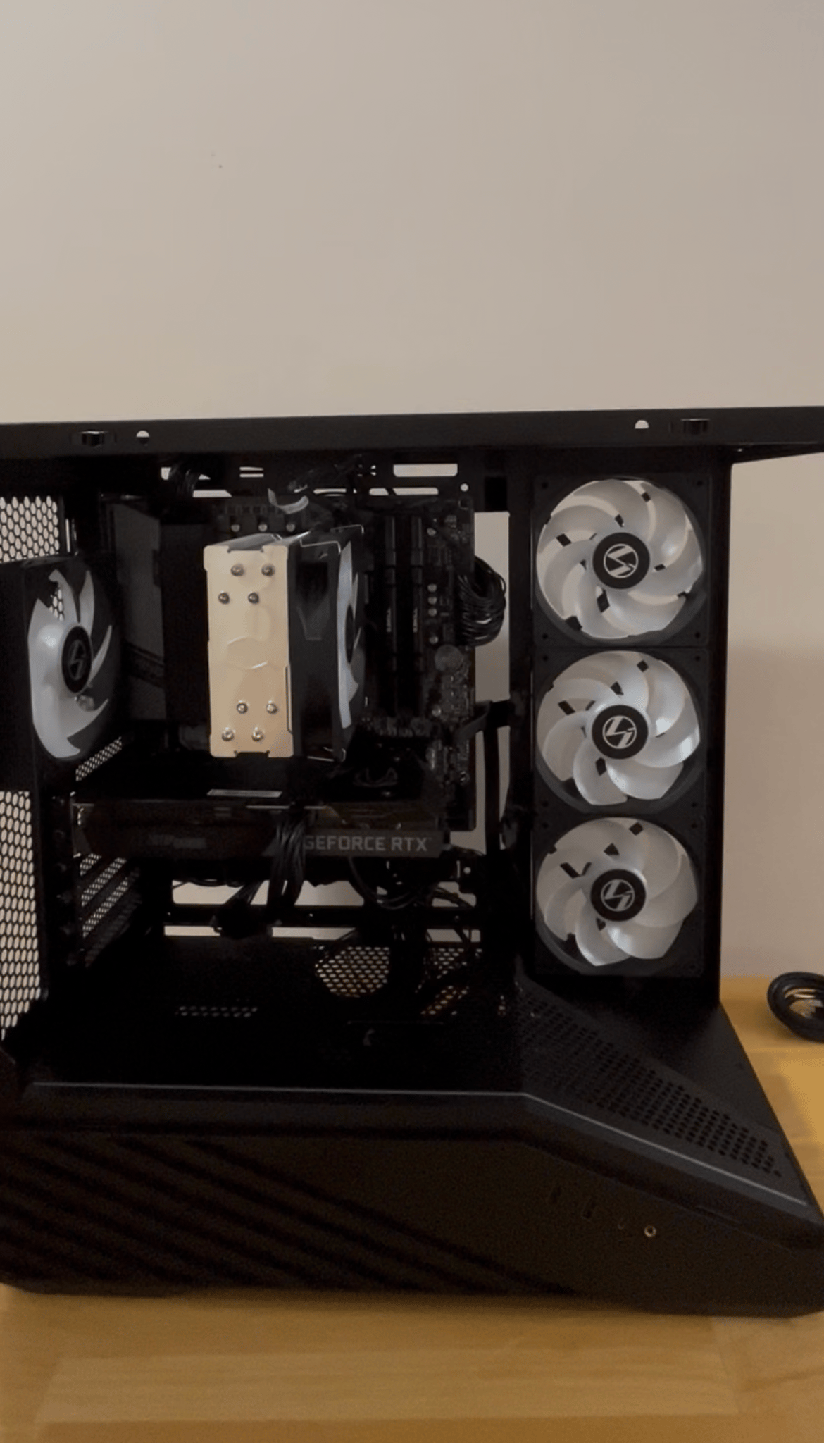 Midrange 1440p Gaming PC - RTX 3060 ti, Ryzen 5, 1 TB NVME SSD, Wifi, Bluetooth