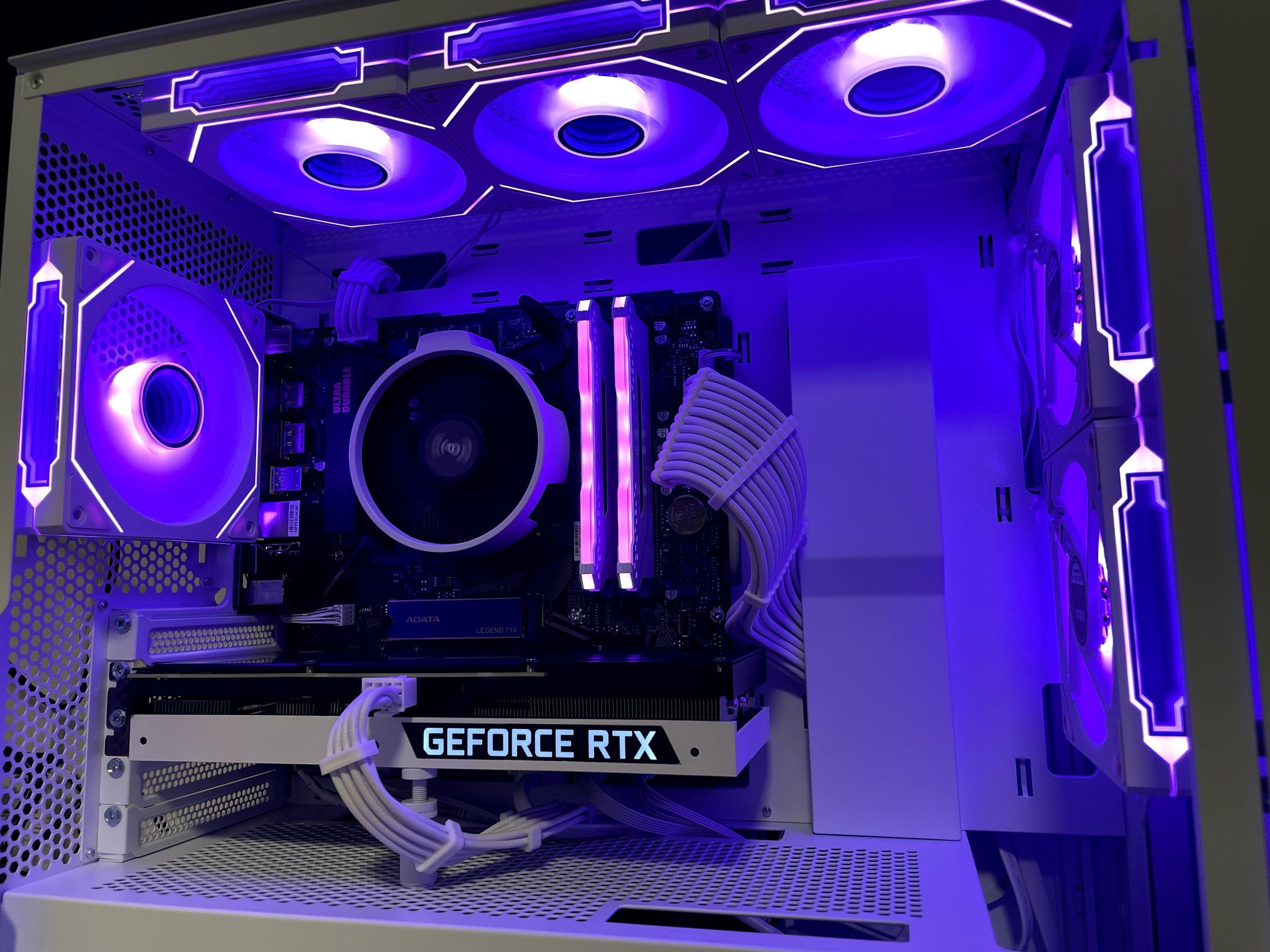 White RTX 3070 Gaming PC (Ryzen 5 5600X | 16GB RAM | 512GB RAM | WiFi + BT)