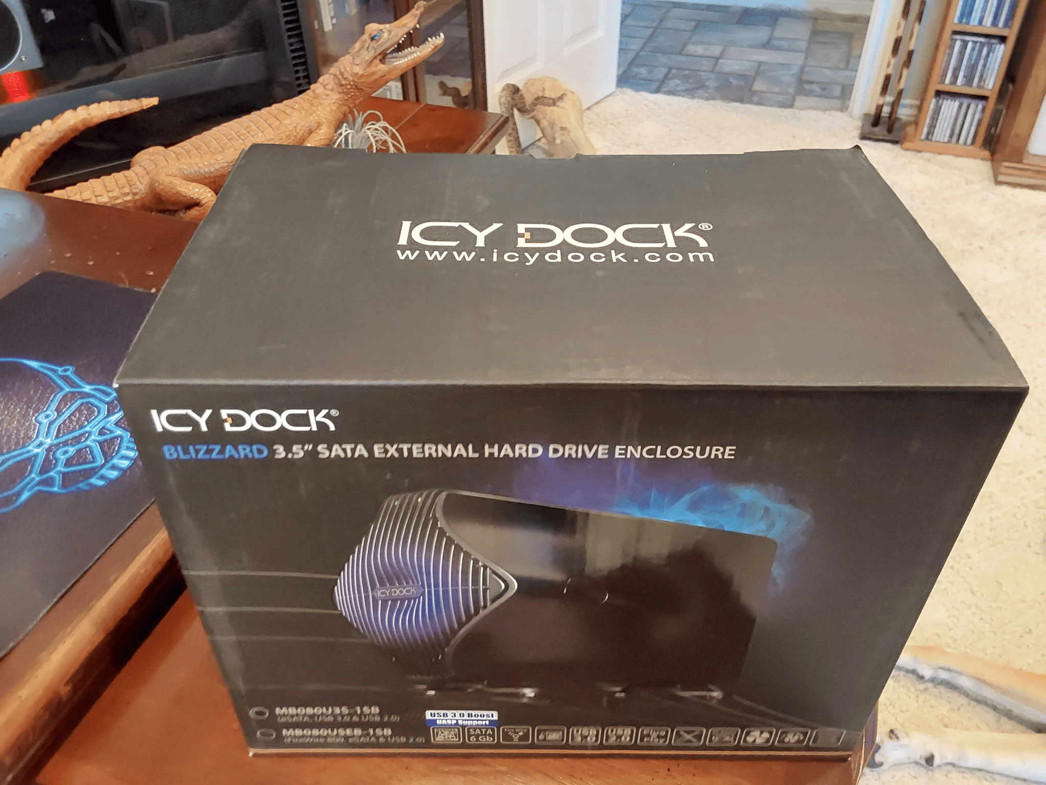 ICY DOCK Blizzard USB 3.0 & eSATA External 3.5” Sata Hard Drive Enclosure (MB080U3S-1SB)