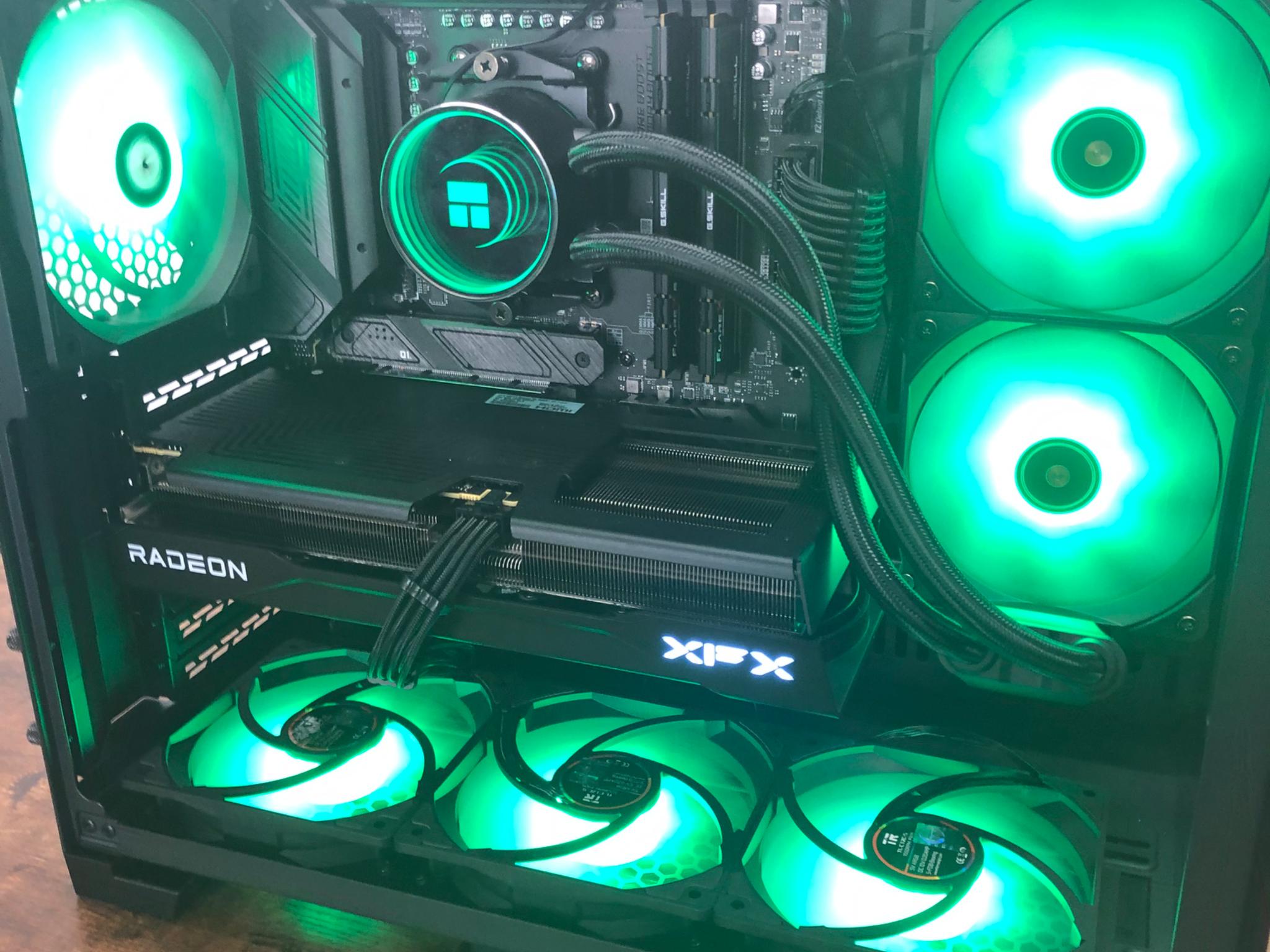 FIRESTORM🔥9800X3D🔥9060XT 16GB🔥2TB M.2🔥WI-FI